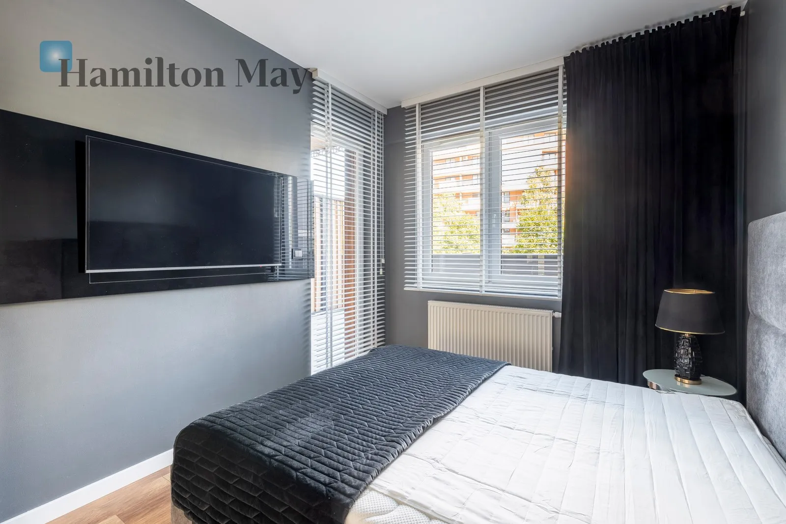 Level: 1 Price: 3900 PLN Bedrooms: 2 Bathrooms: 1 Size: 56m2 Price/m2: 70 PLN - slider