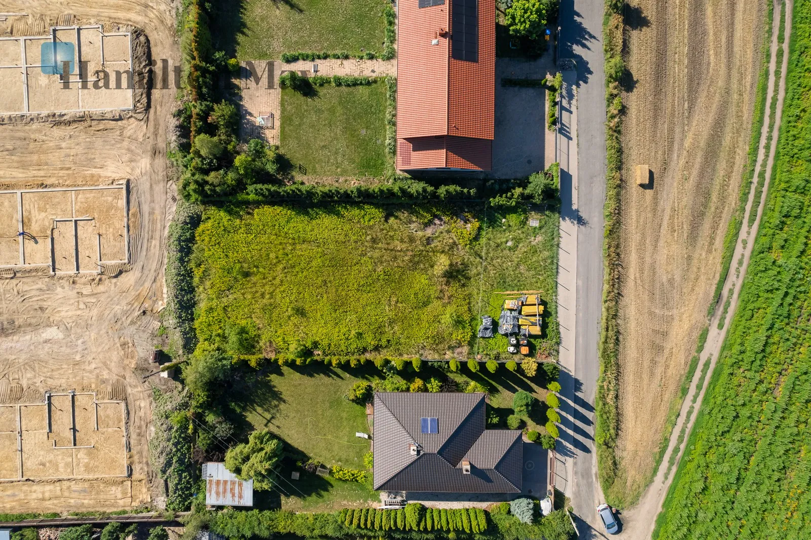 City: Duchnice Street: Duchnicka Region: Duchnice Distance to centre: 4.03 km Price: 975000 PLN - slider