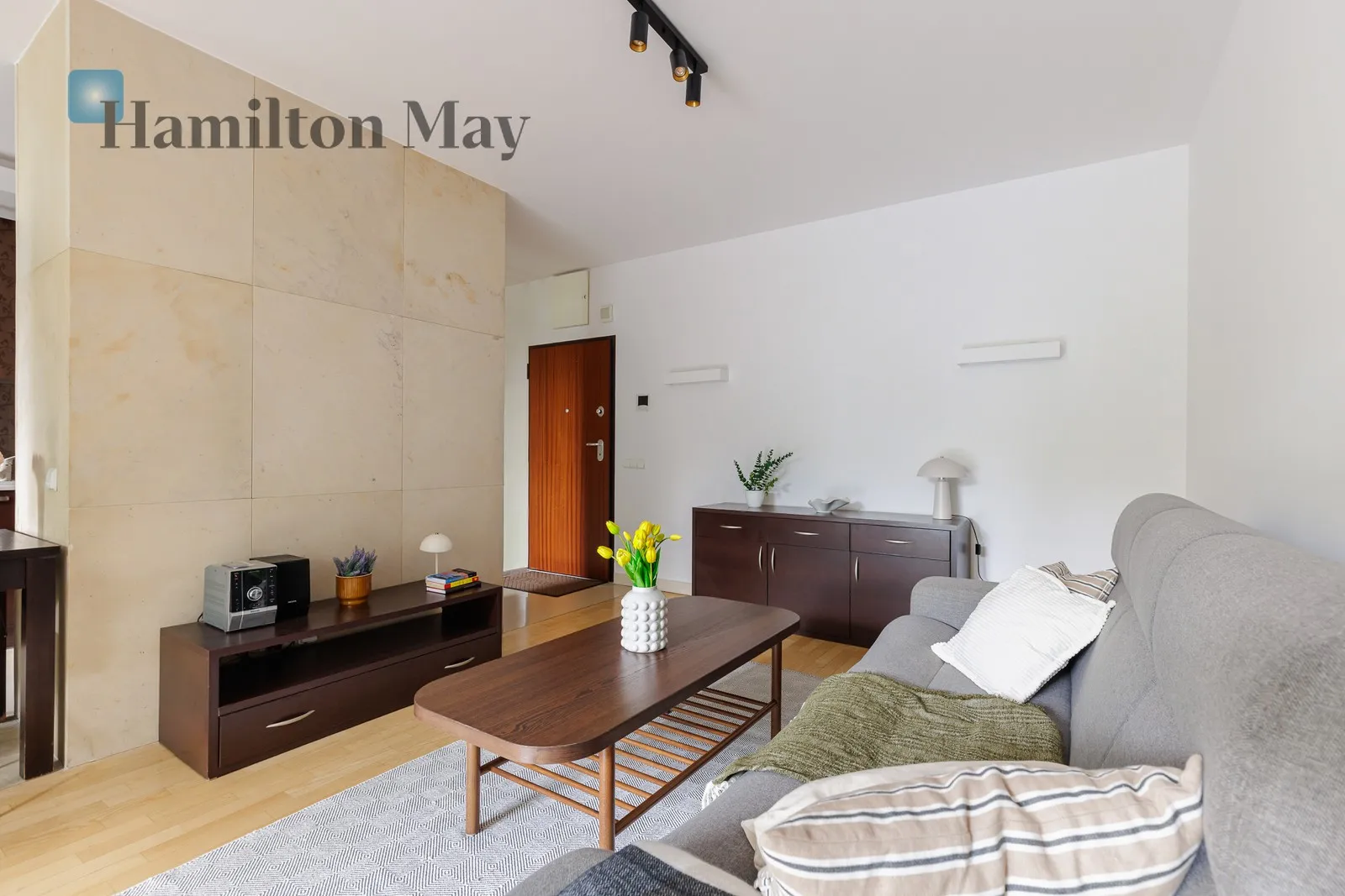 Апартаменти з приватним садом | Меридіан - slider