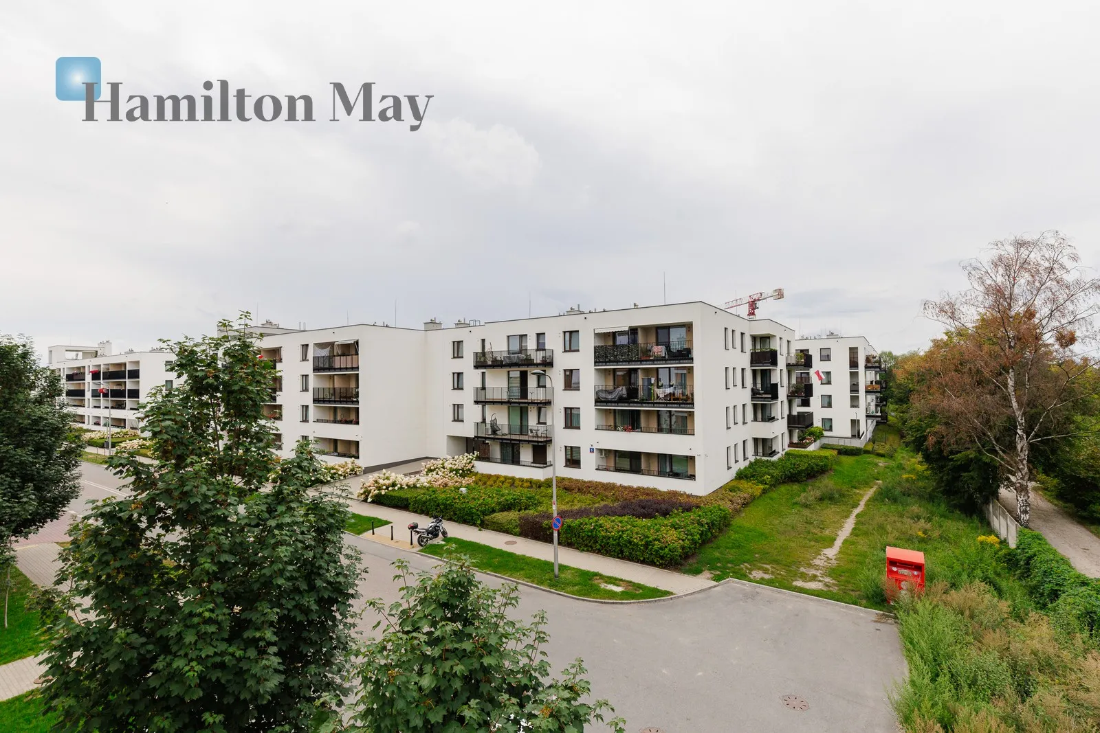 Region: Targówek Subregion: Elsnerów Distance to centre: 7.46 km Level: 2 Price: 880000 PLN Bedrooms: 2 Bathrooms: 1 - slider