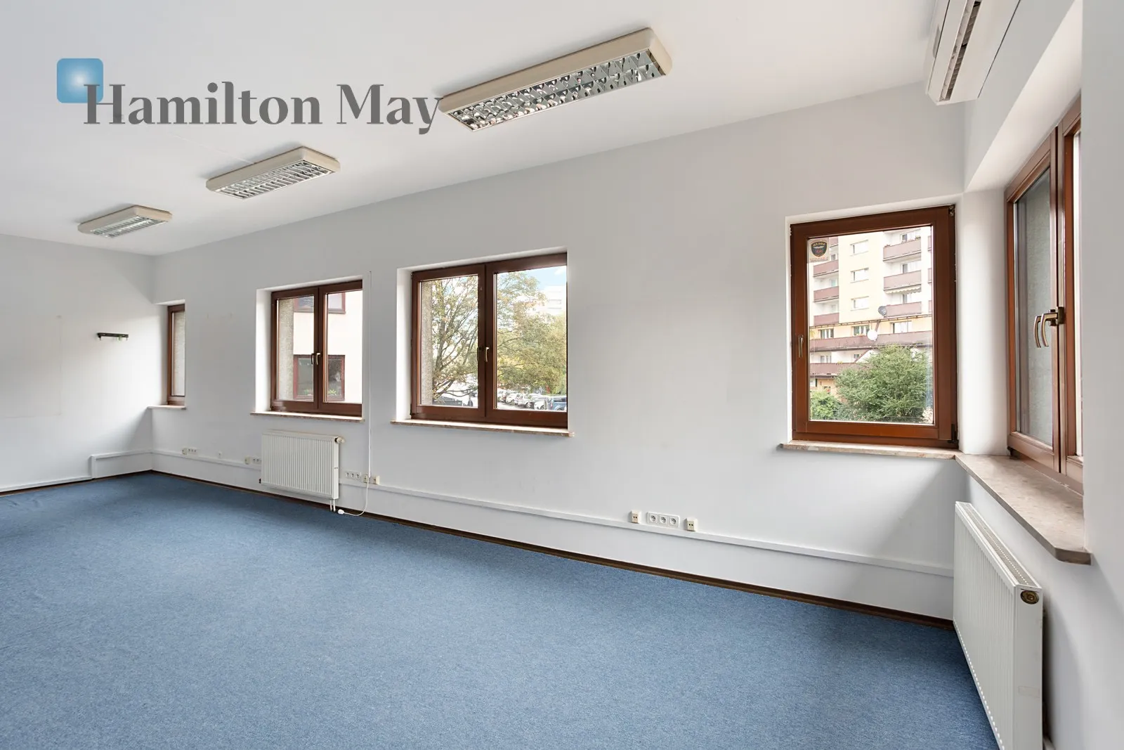 Street: Kazimierza Kordylewskiego Region: Grzegórzki Distance to centre: 1 km Level: 1 Price: 6500 PLN Bedrooms: 0 Bathrooms: 0 Plot size: nullm2 Layout: flexible Price/m2: 48 PLN - slider