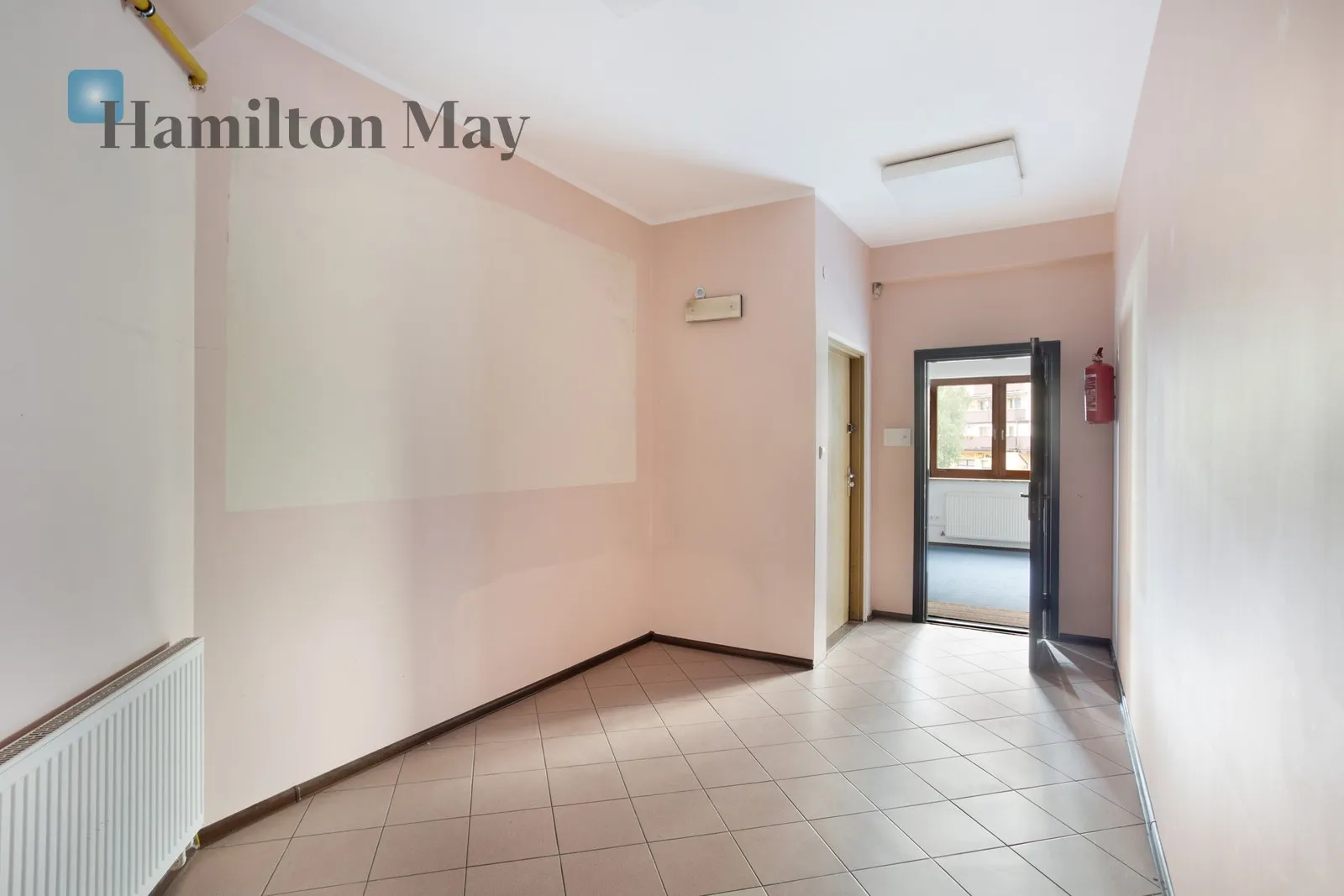 Region: Grzegórzki Distance to centre: 1 km Level: 1 Price: 6500 PLN Bedrooms: 0 Bathrooms: 0 Plot size: nullm2 Layout: flexible Price/m2: 48 PLN - slider