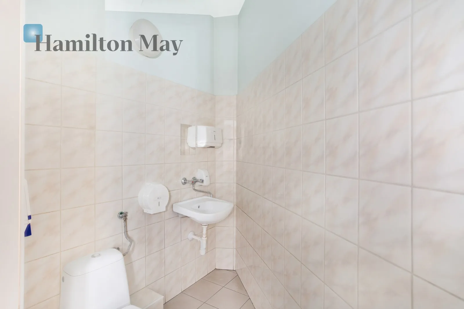 Region: Grzegórzki Distance to centre: 1 km Level: 1 Price: 6500 PLN Bedrooms: 0 Bathrooms: 0 Plot size: nullm2 Layout: flexible - slider
