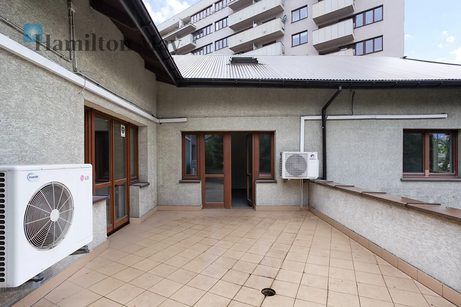 Bedrooms: 0 Bathrooms: 0 Plot size: nullm2 Layout: flexible Price/m2: 48 PLN - slider