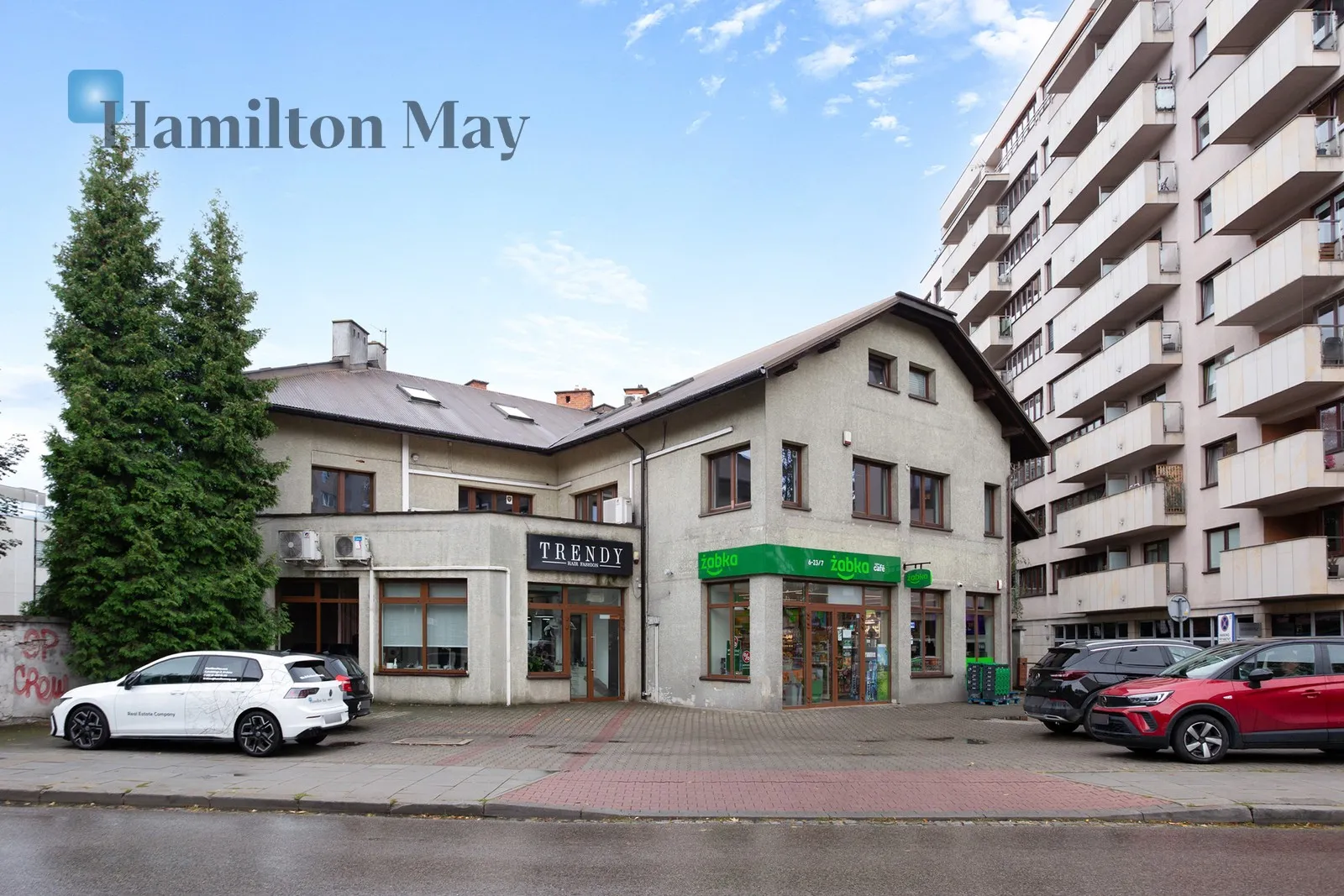 Distance to centre: 1 km Level: 1 Price: 6500 PLN Bedrooms: 0 - slider