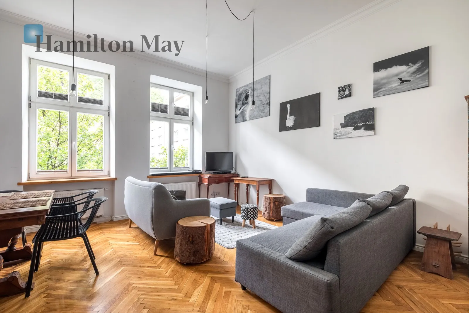 City: Kraków Street: Krowoderska Region: Stare Miasto Subregion: Piasek Distance to centre: 1.07 km Level: 1 Price: 5000 PLN Bedrooms: 2 Bathrooms: 1 Size: 75.48m2 - slider