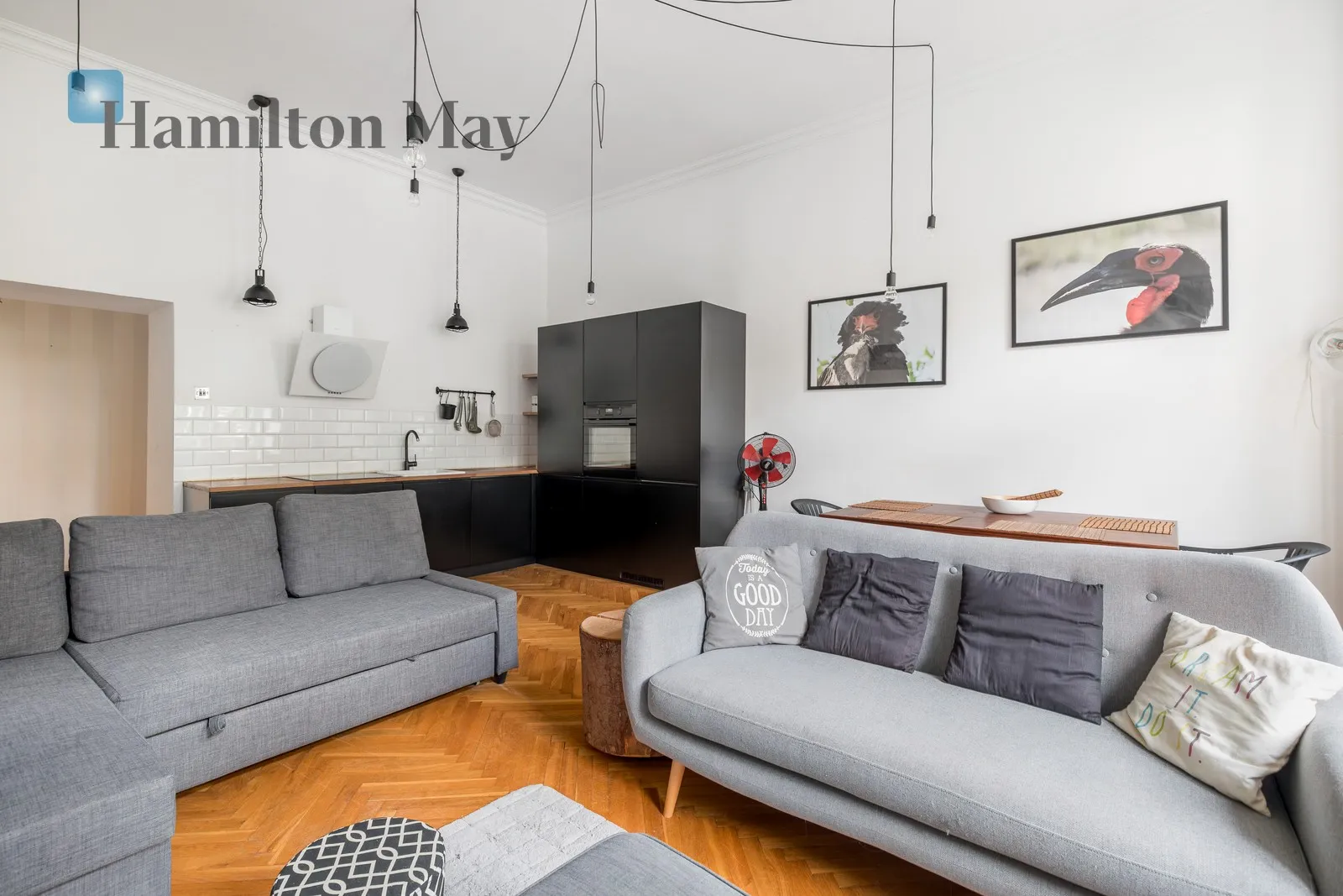 Subregion: Piasek Distance to centre: 1.07 km Level: 1 Price: 5000 PLN Bedrooms: 2 Bathrooms: 1 Size: 75.48m2 Price/m2: 66 PLN - slider