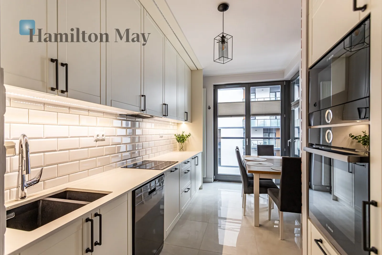 City: Warszawa Street: Marcina Kasprzaka Region: Wola Subregion: Odolany Distance to centre: 3.79 km Level: 6 Price: 6200 PLN - slider