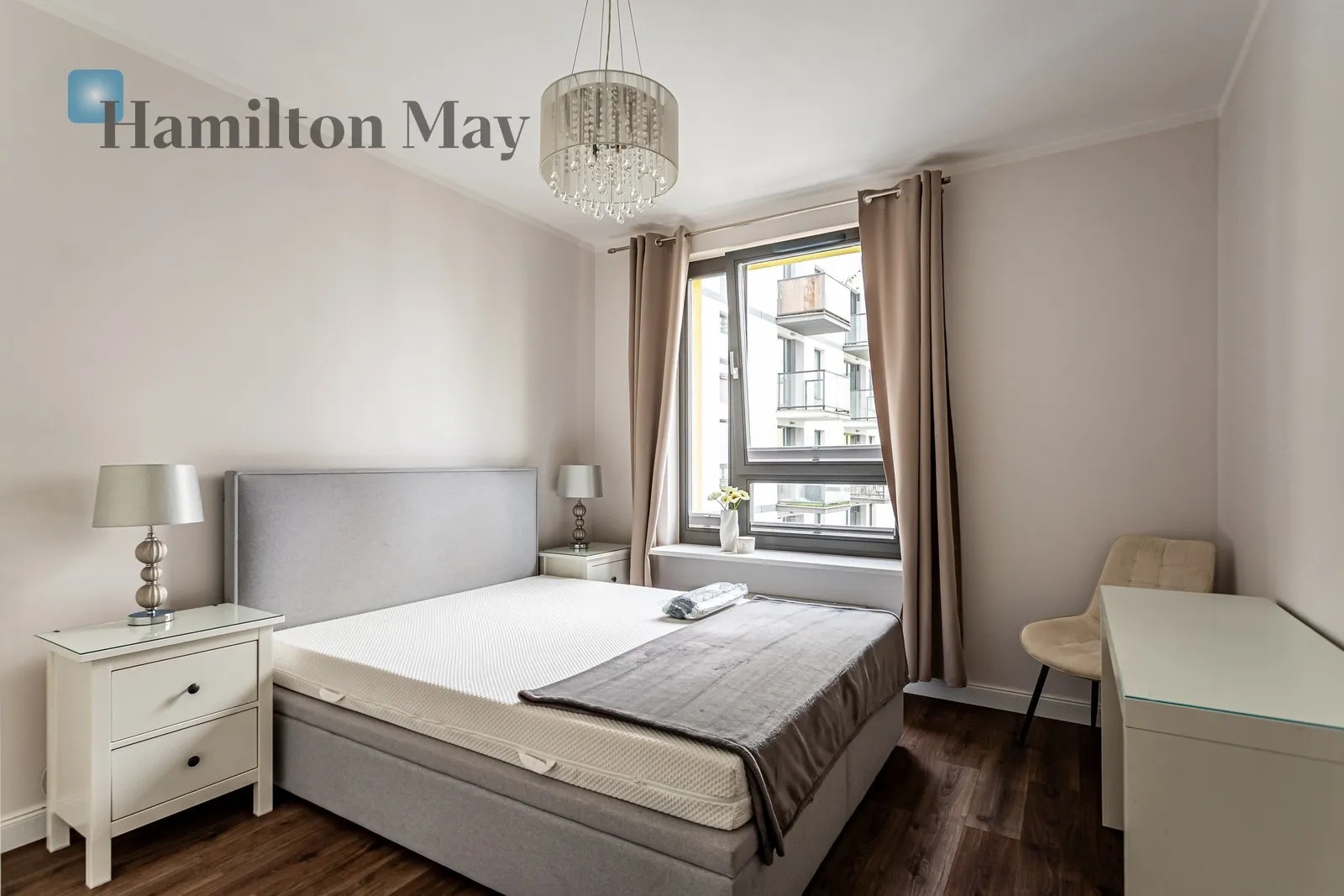 Distance to centre: 3.79 km Level: 6 Price: 6200 PLN Bedrooms: 2 Bathrooms: 1 Size: 68m2 Price/m2: 91 PLN - slider