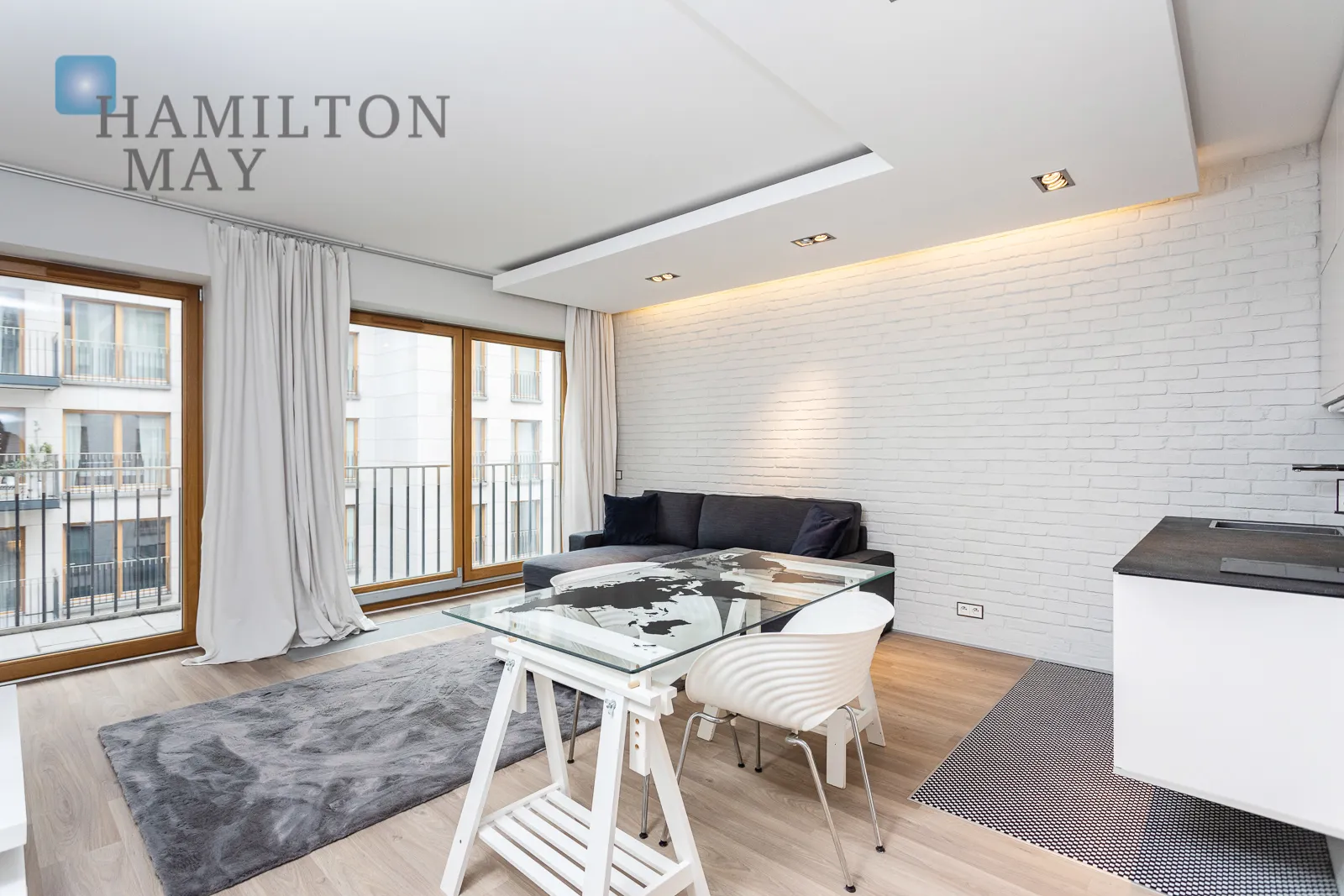 Dwupokojowy, luksusowy apartament w eleganckiej inwestycji Restaura Górskiego - slider