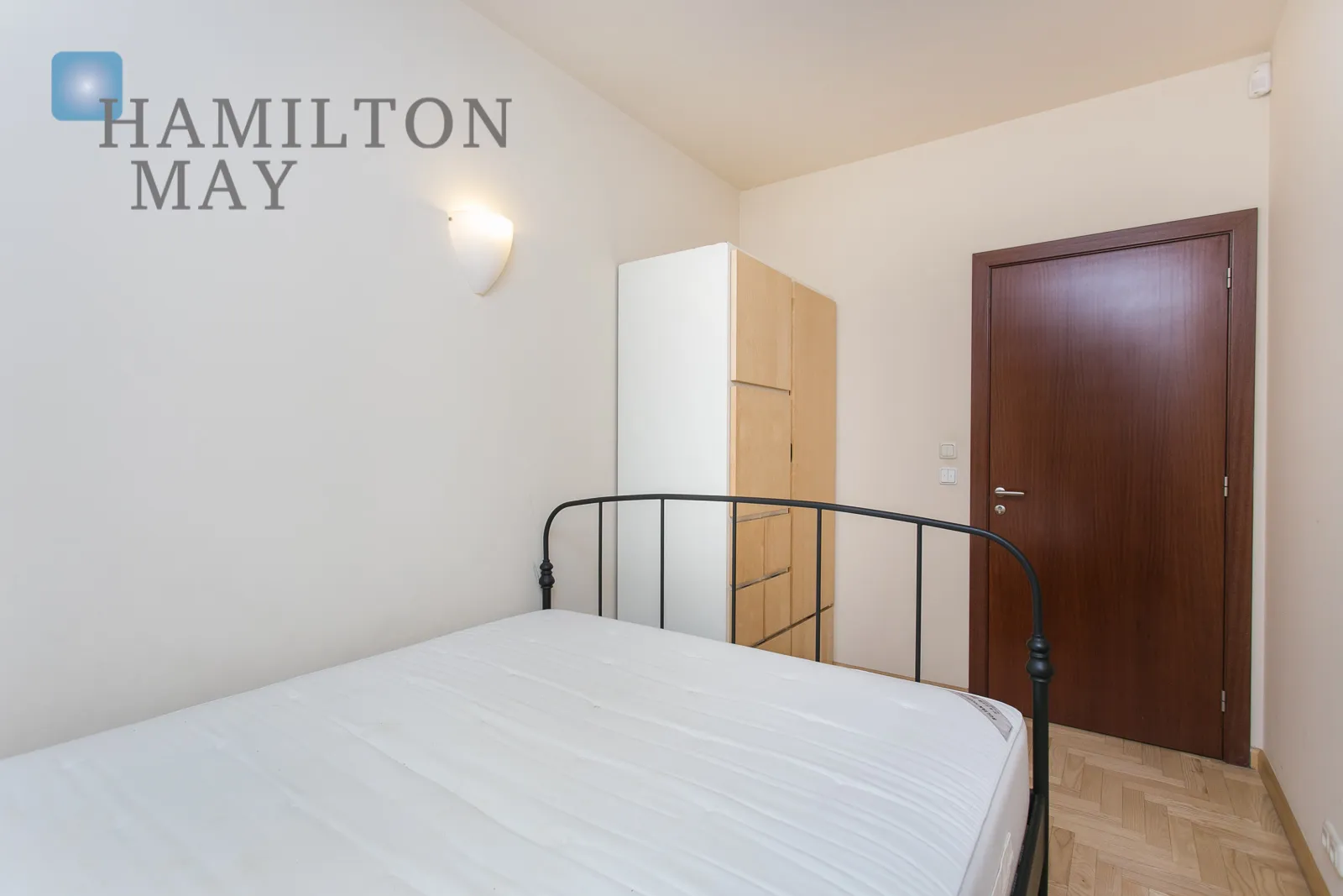 Wyjątkowe jasne mieszkanie z dużym tarasem i ochroną - slider