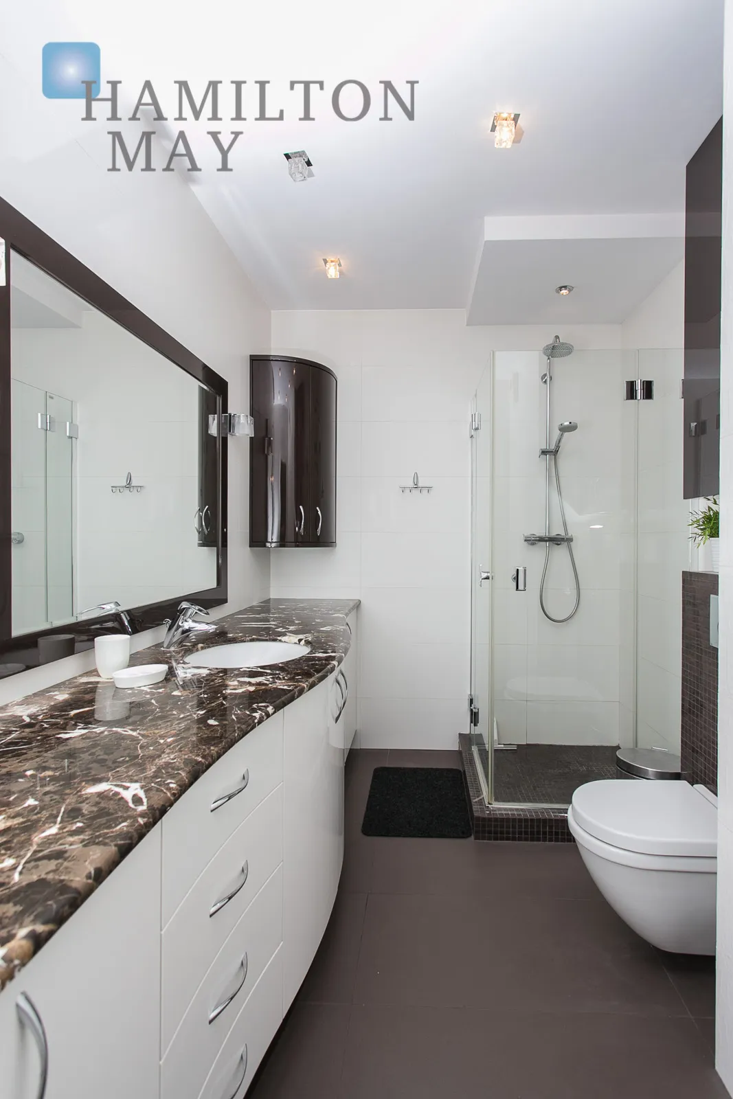 Luksusowe, ciche, dwupokojowe mieszkanie w apartamentowcu obok pl. Konstytucji - slider