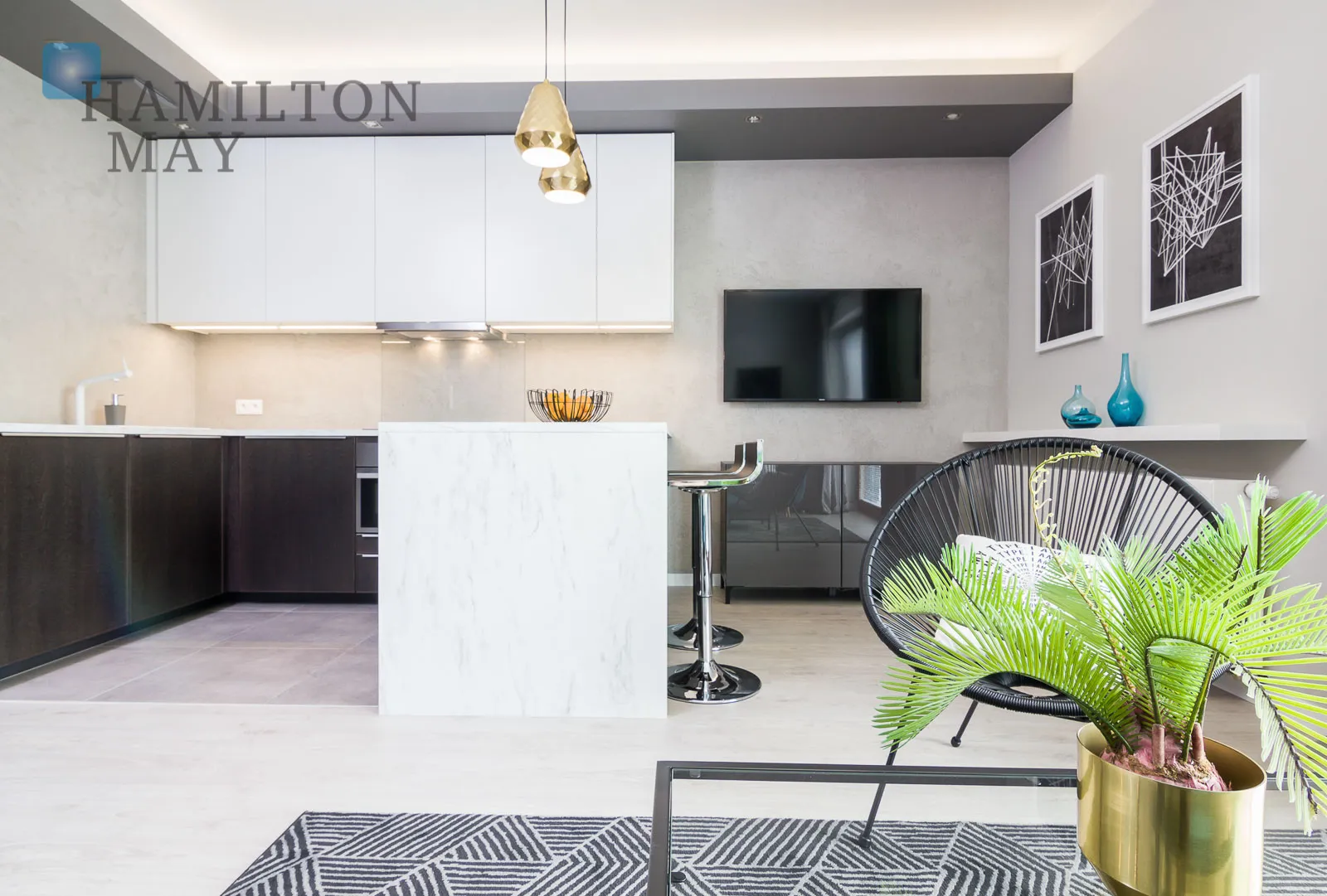 Luxury Apartment with Balcony in Krakow - slider