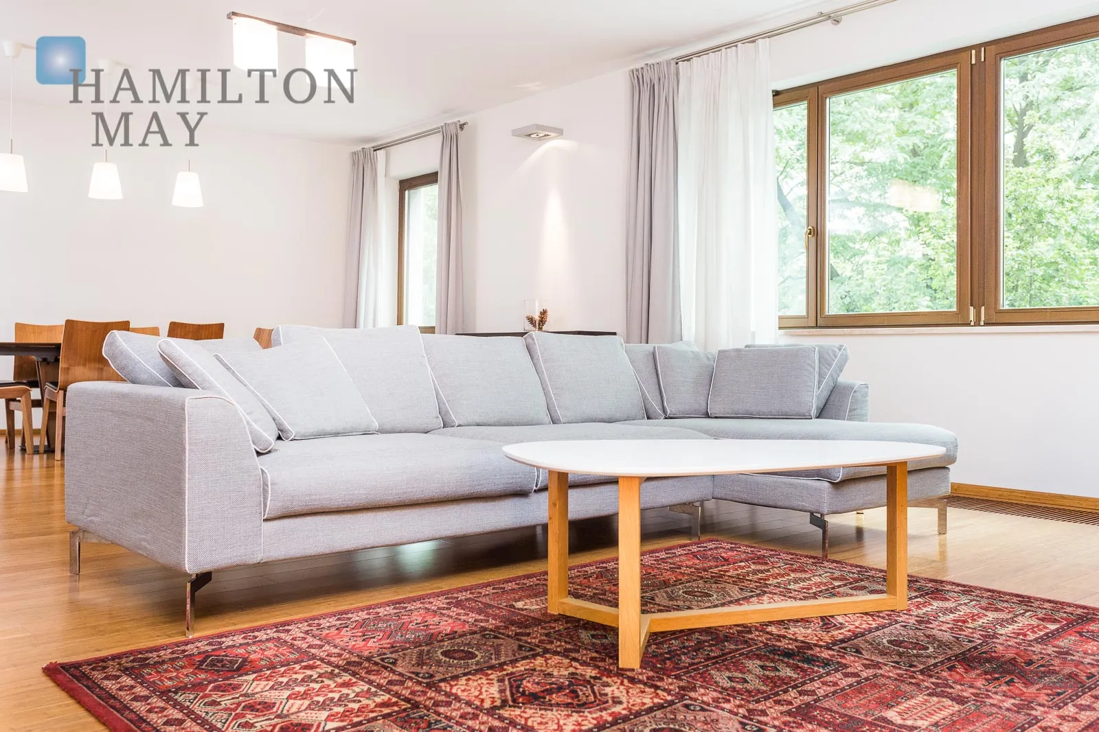 A luxurious apartment in one of the most beautiful places in Krakow - slider