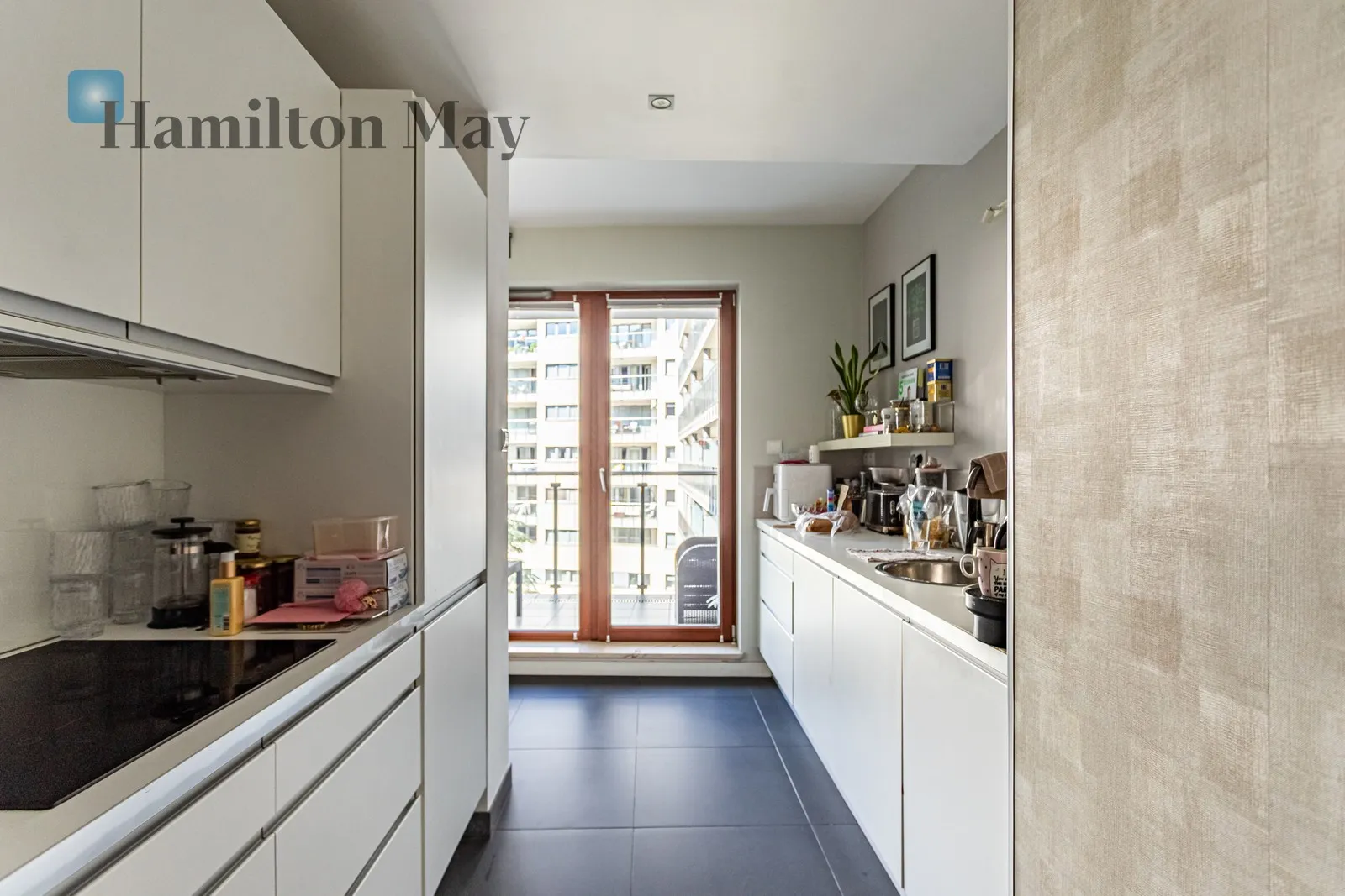 Price: 1500000 PLN Bedrooms: 1 Bathrooms: 1 Size: 53m2 Price/m2: 28302 PLN - slider
