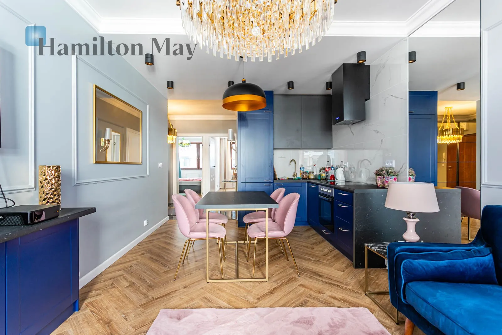 Level: 1 Price: 5900 PLN Bedrooms: 2 Bathrooms: 1 Size: 54m2 Price/m2: 109 PLN - slider