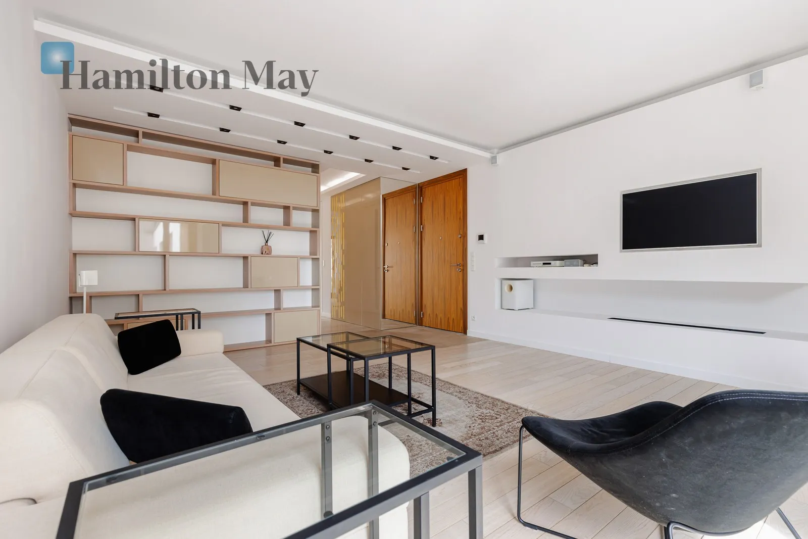 Stylowy apartament w prestiżowej rezydencji Restaura Górskiego, w samym centrum Warszawy - slider