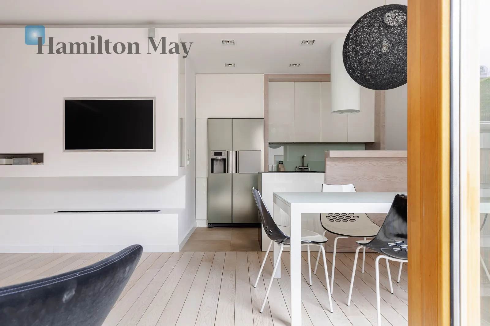 Stylowy apartament w prestiżowej rezydencji Restaura Górskiego, w samym centrum Warszawy - slider
