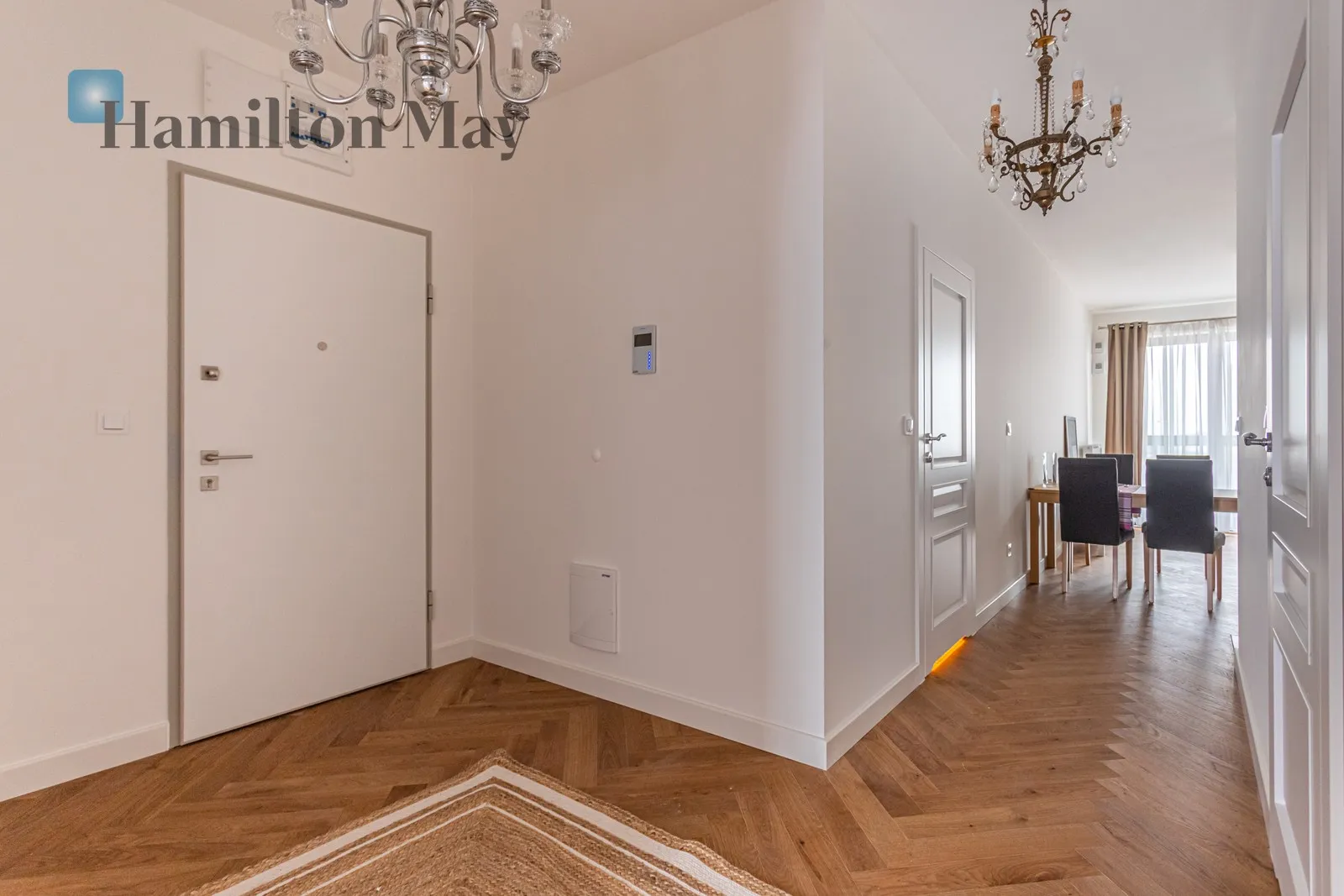 City: Warszawa Street: Postępu Region: Mokotów Subregion: Służew Distance to centre: 5.98 km Level: 7 Price: 6500 PLN Bedrooms: 2 - slider