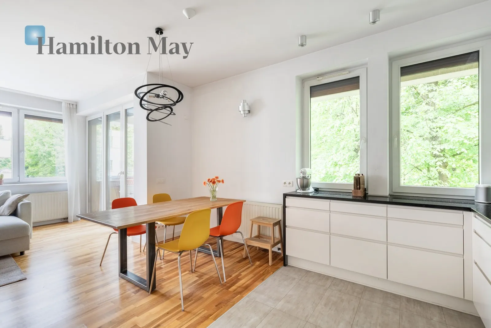 City: Kraków Street: Mariana Markowskiego Region: Czyżyny Distance to centre: 4.16 km Level: 2 Price: 4500 PLN - slider
