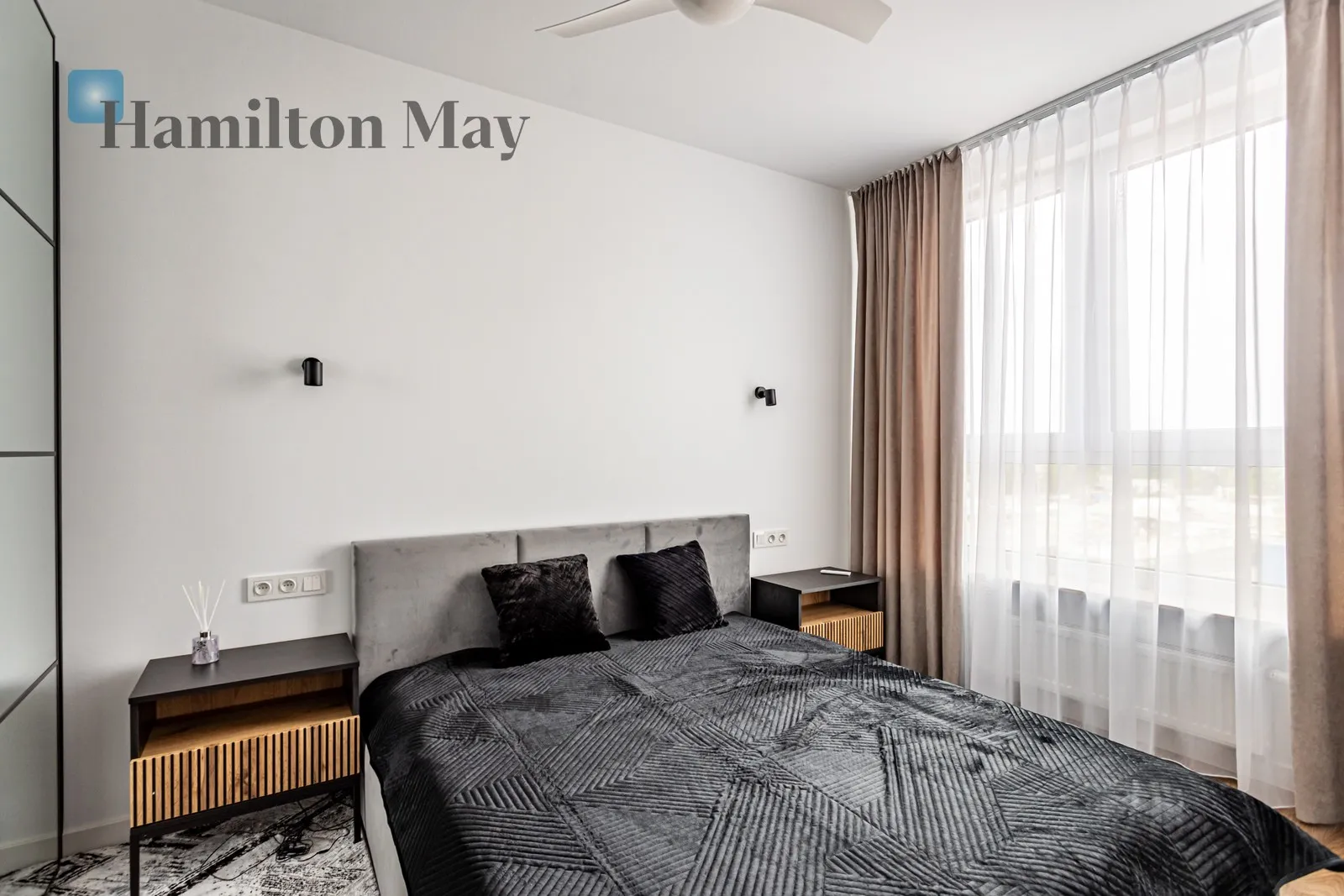 Modern 1--bedroom apartment with a balcony | Ochota Raków - slider