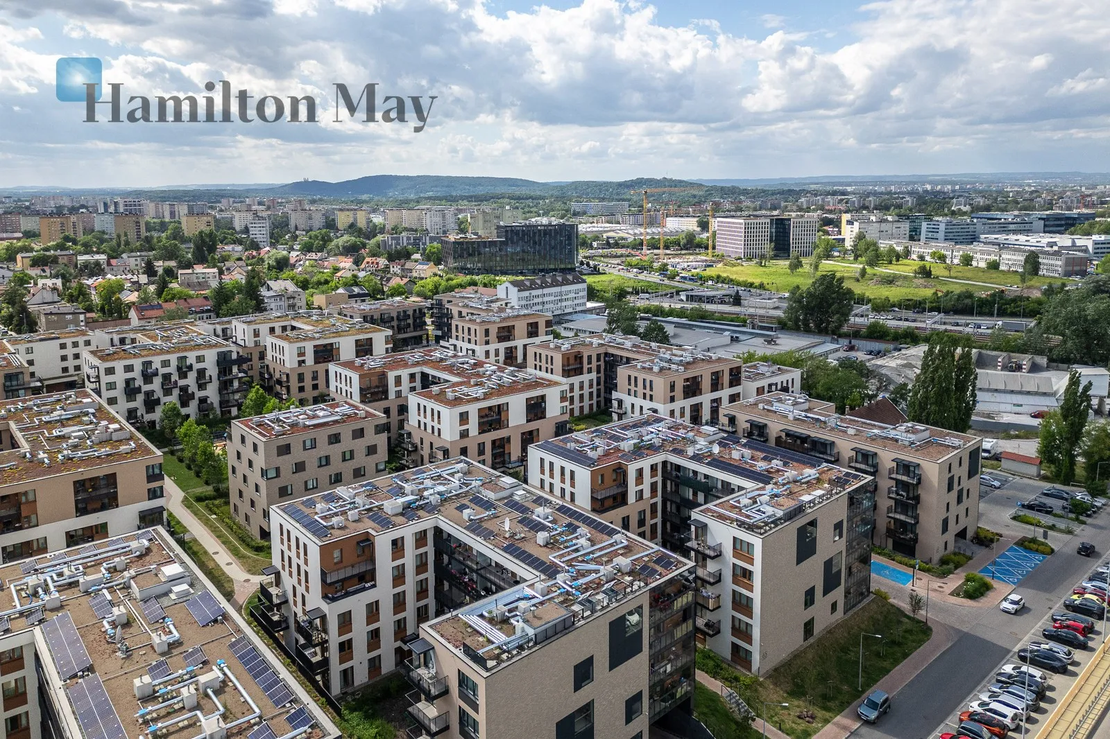 Distance to centre: 3.97 km Level: 4 Price: 2850 PLN Bedrooms: 1 - slider