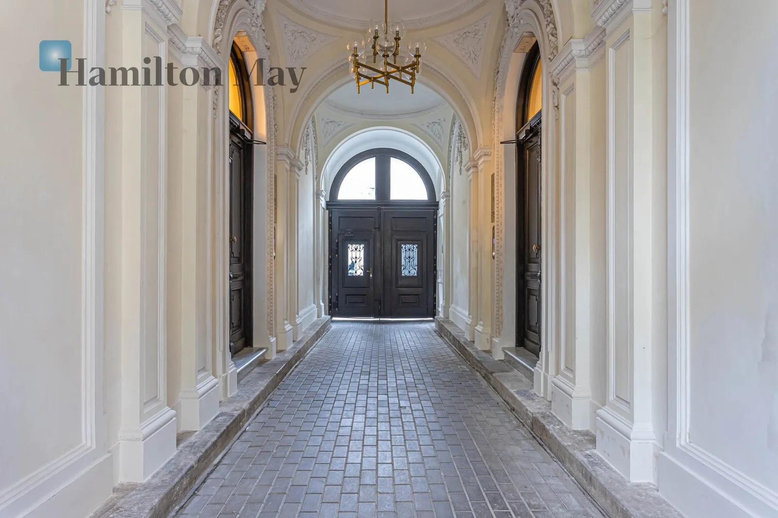 Luksusowy apartament w kameralnym budynku na Mokotowskiej  - slider