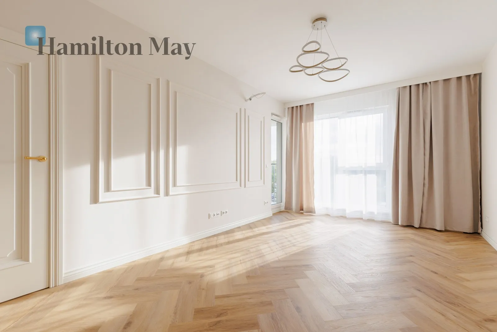 City: Warszawa Street: Aleksandra Kotsisa Region: Praga-Północ Subregion: Pelcowizna Distance to centre: 5.2 km Level: 4 Price: 890000 PLN Bedrooms: 1 Bathrooms: 1 Size: 45m2 - slider