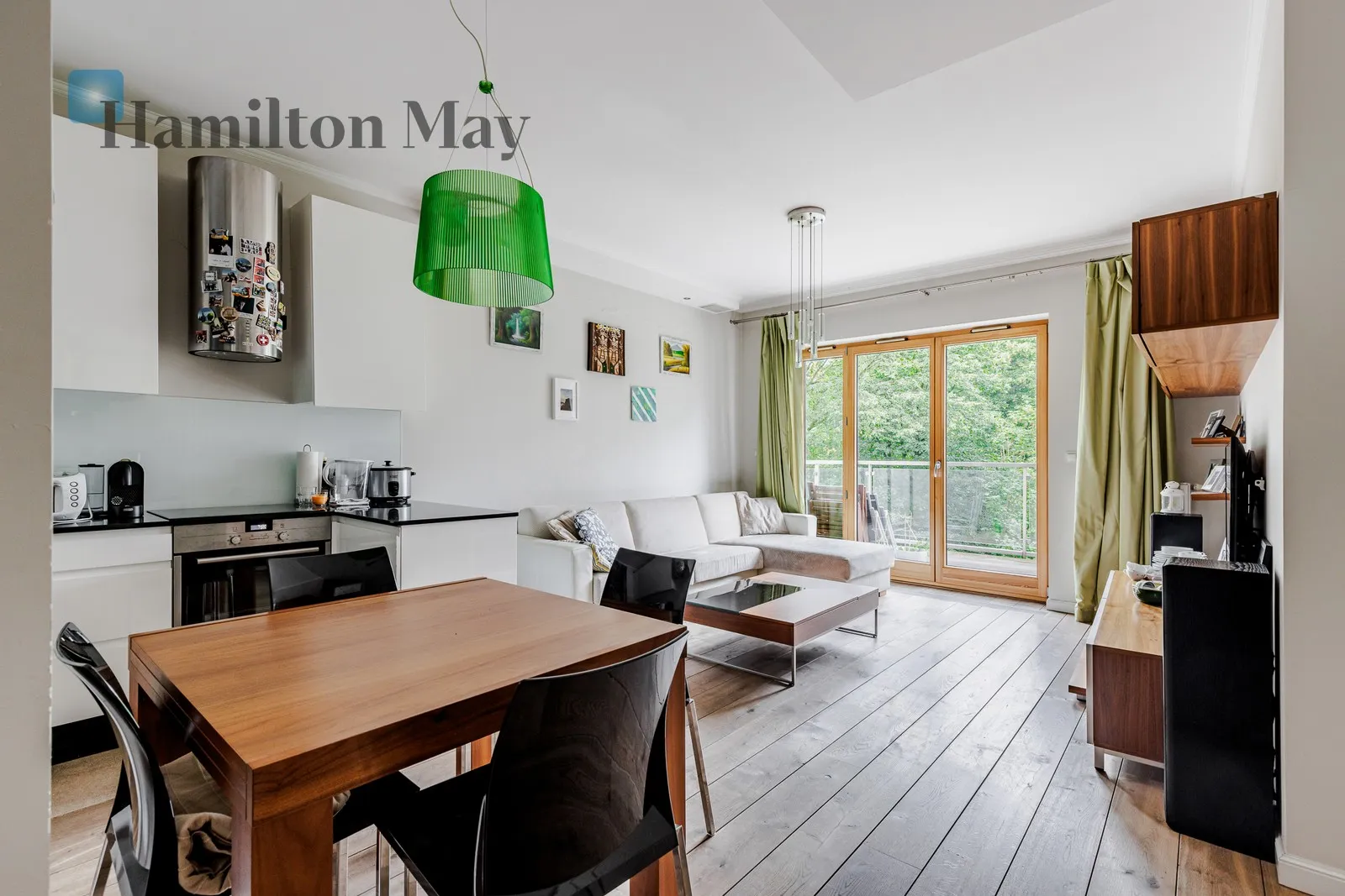 City: Warszawa Street: Elekcyjna Region: Wola Subregion: Ulrychów Distance to centre: 4.39 km Level: 2 Price: 4500 PLN Bedrooms: 1 Bathrooms: 1 Size: 58m2 - slider