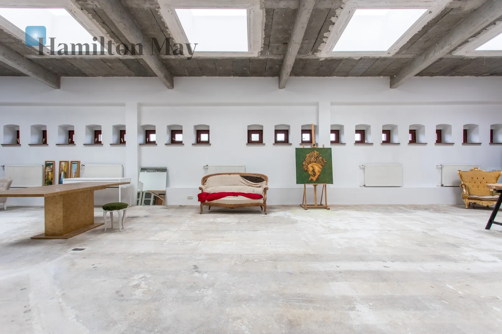 Street: Podwale 63 Region: Stare Miasto Distance to centre: 0.95 km Level: 2 Price: 6600 PLN Bedrooms: null Bathrooms: null Plot size: nullm2 Layout: null - slider