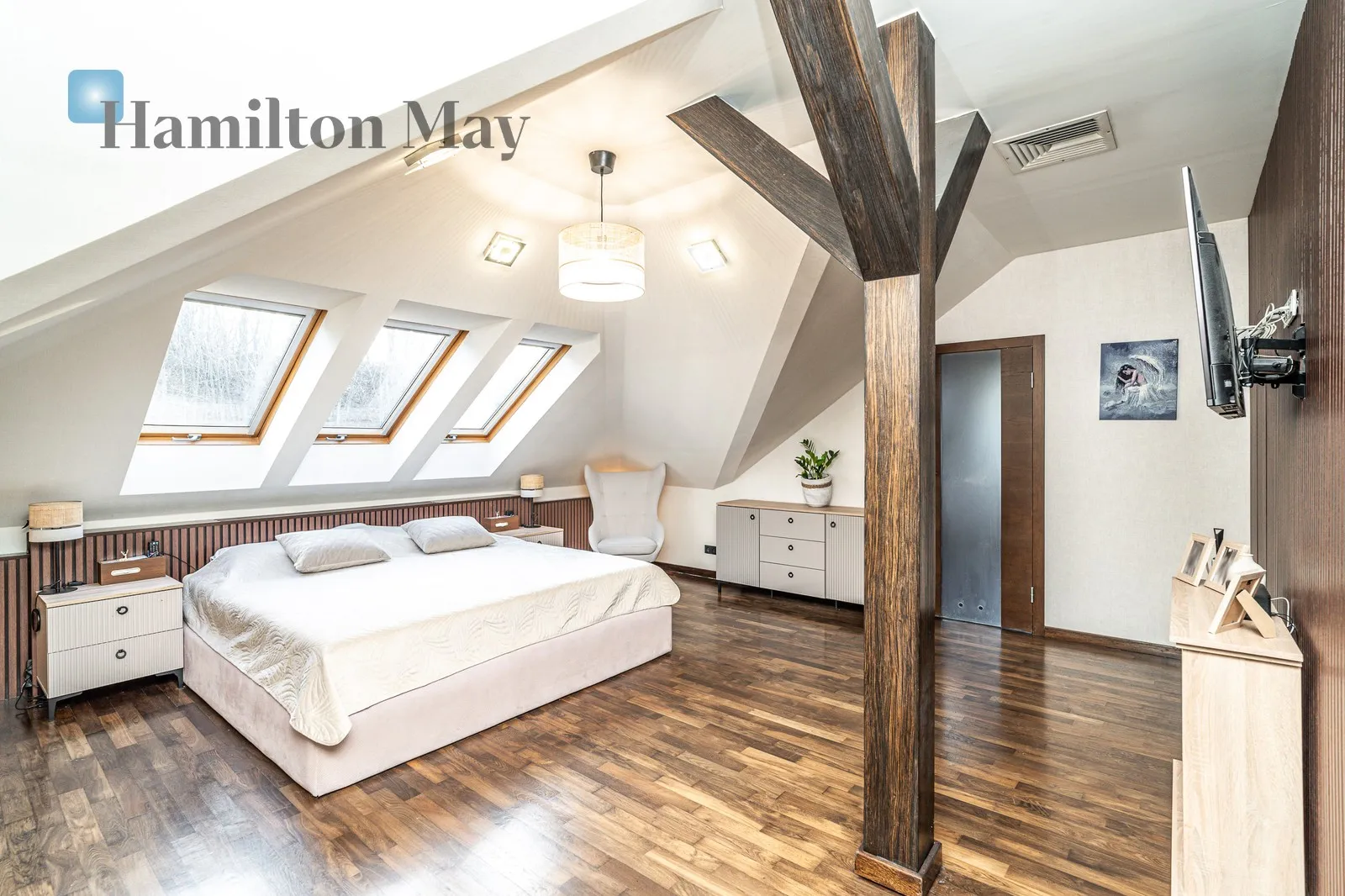 Region: Swoszowice Price: 5200000 PLN Bedrooms: 5 - slider