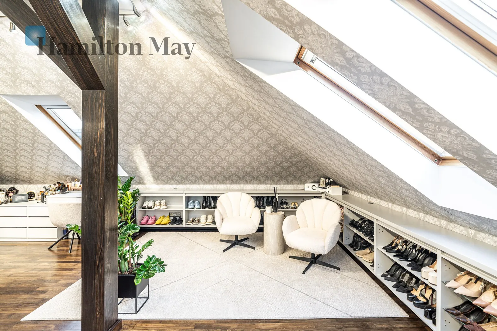 City: Kraków Street: Jana Aleksandra Gorczyna - slider