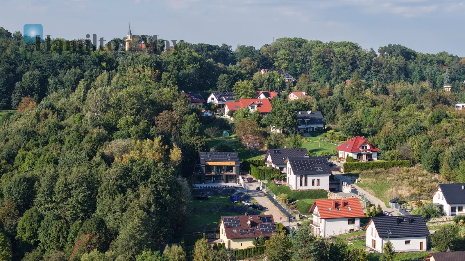 Subregion: Kosocice Price: 3880000 PLN Bedrooms: 3 Bathrooms: 2 Plot size: 830m2 Price/m2: 13379 PLN - slider