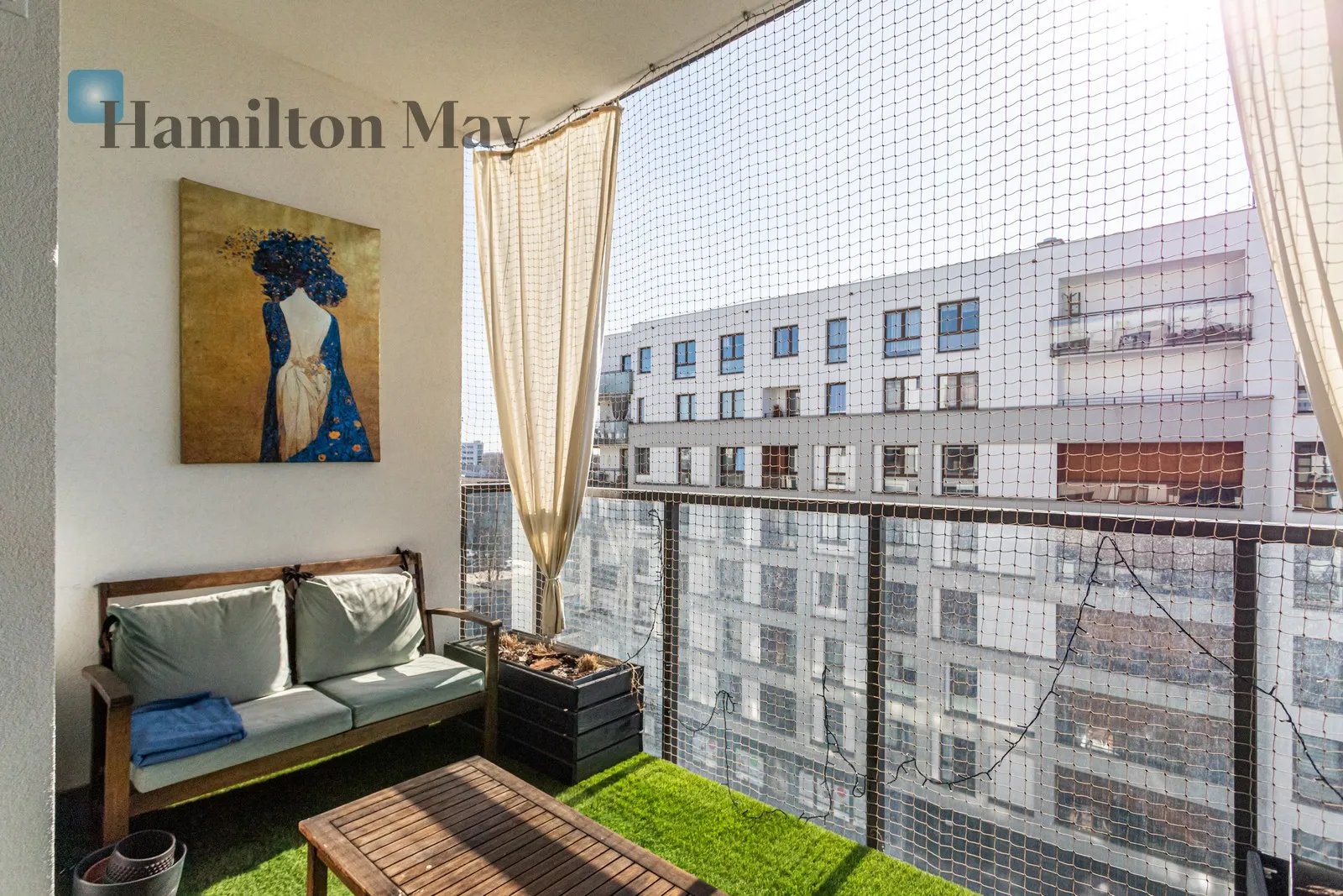 Modern 3-room apartment in Ursynów - slider