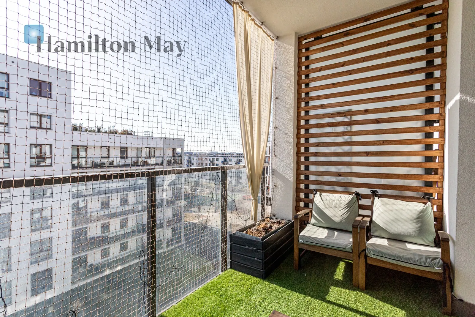 Modern 3-room apartment in Ursynów - slider