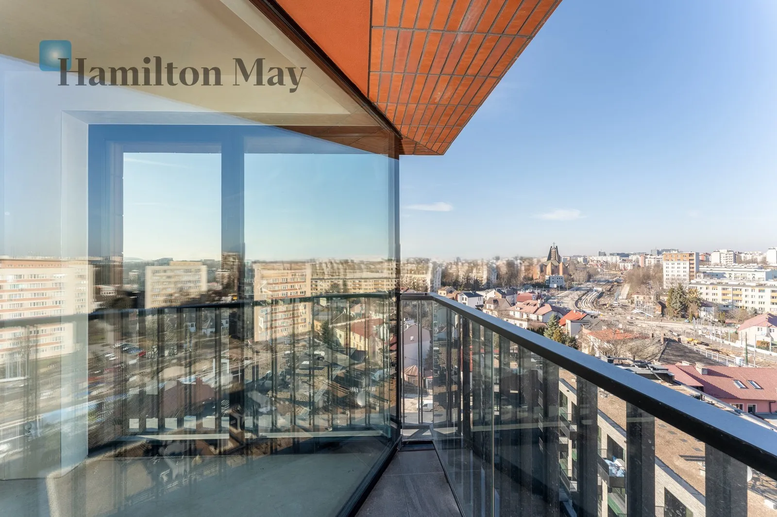 Region: Prądnik Czerwony Subregion: Rakowice Distance to centre: 3.35 km Level: 9 Price: 1400000 PLN Bedrooms: 2 Bathrooms: 2 Size: 59m2 Price/m2: 23729 PLN - slider