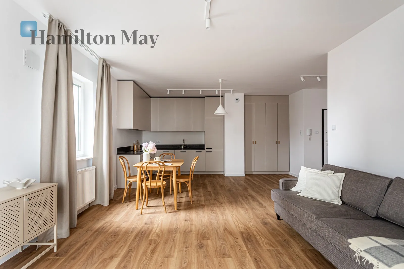 4 pokoje | 96.21 m2 | Balkon | Szybkie połączenie z centrum - slider