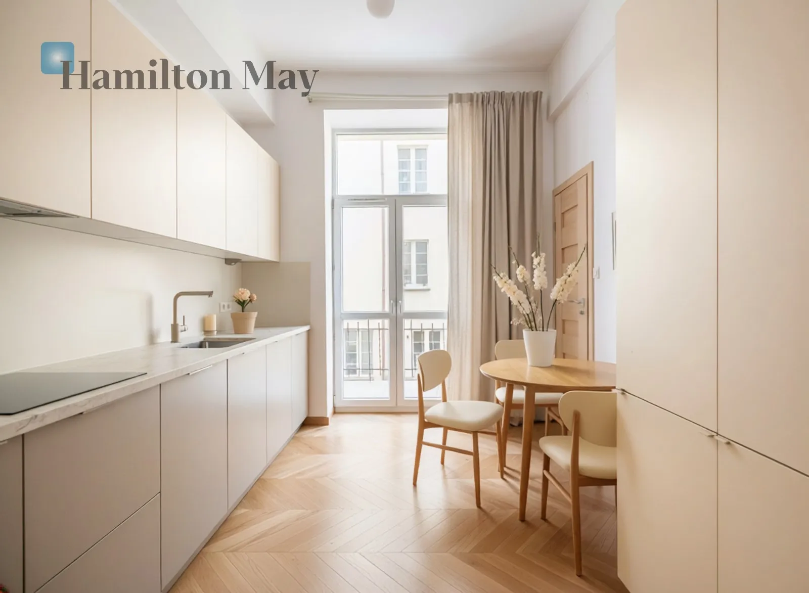 Wyjątkowy apartament z trzema sypialniami 

 - slider