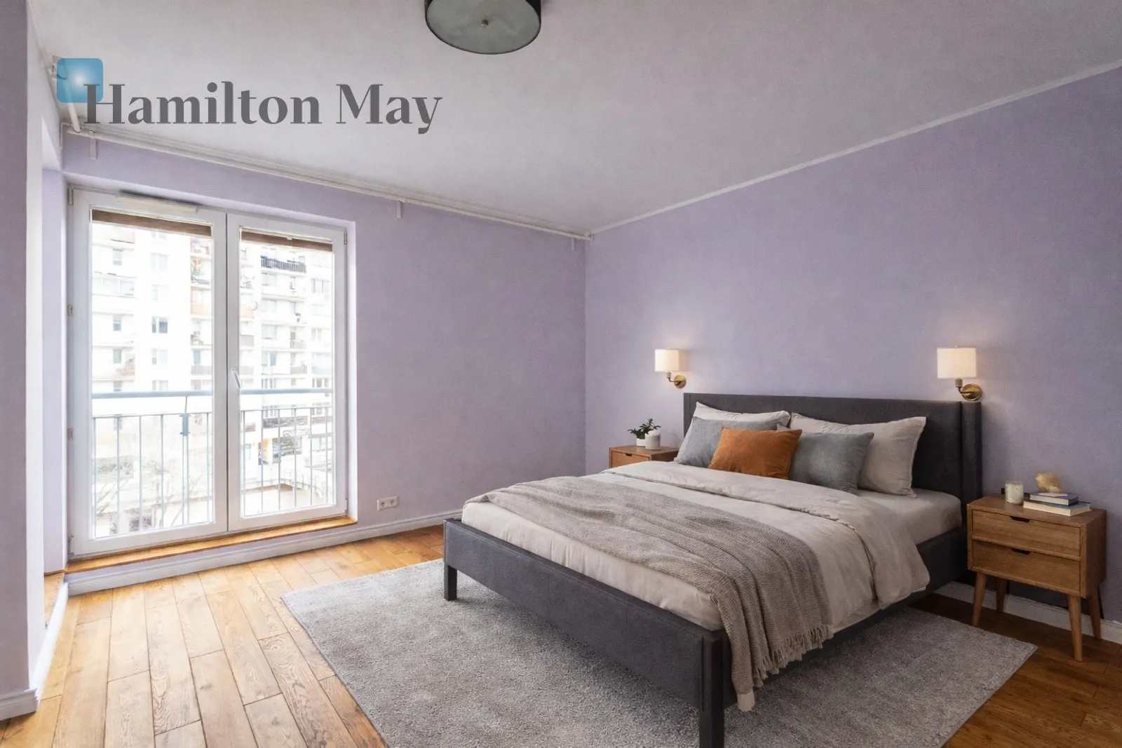 Nowoczesne 4-pokojowe mieszkanie na Pradze - slider