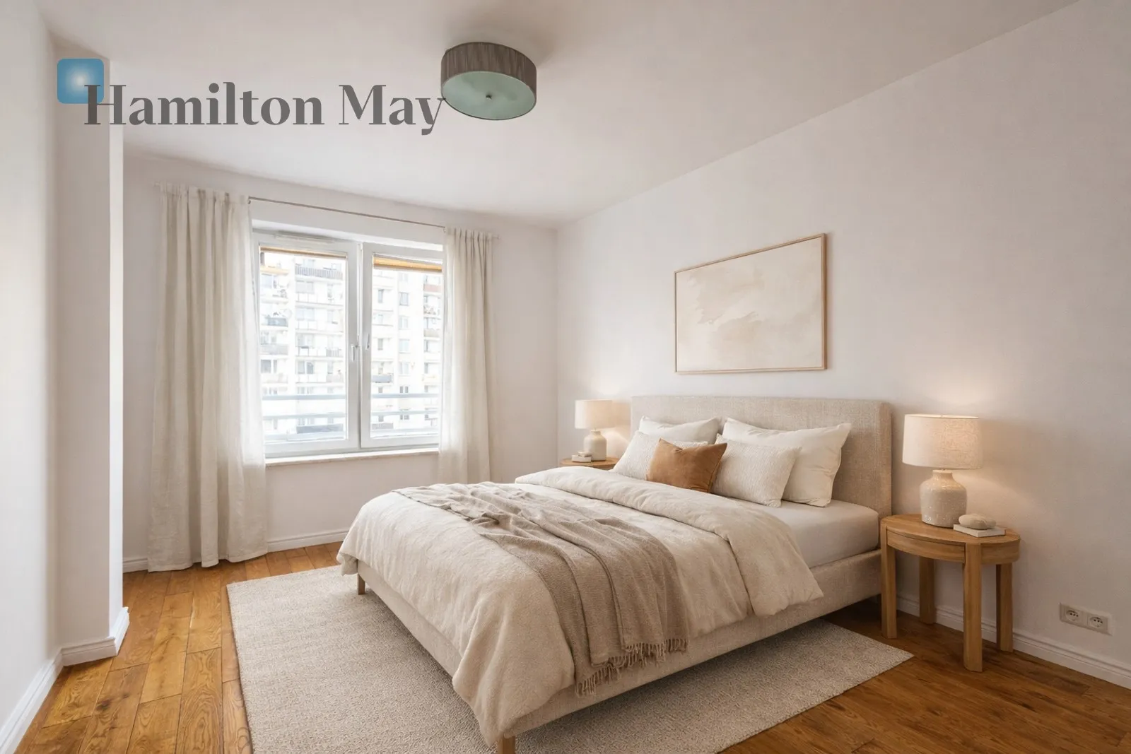 Nowoczesne 4-pokojowe mieszkanie na Pradze - slider