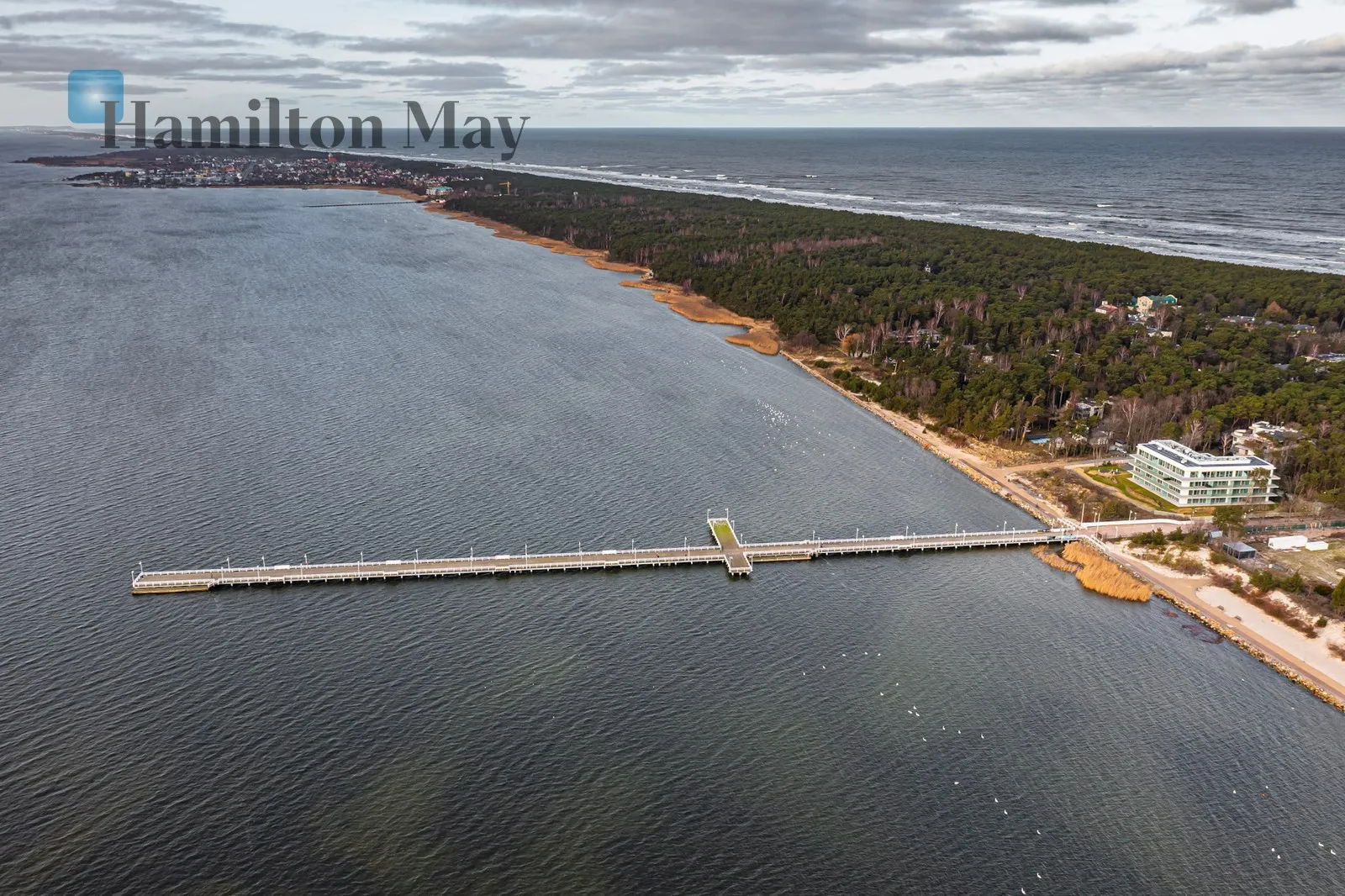 Street: Świętopełka 15 Region: Jurata Distance to centre: 312.01 km - slider