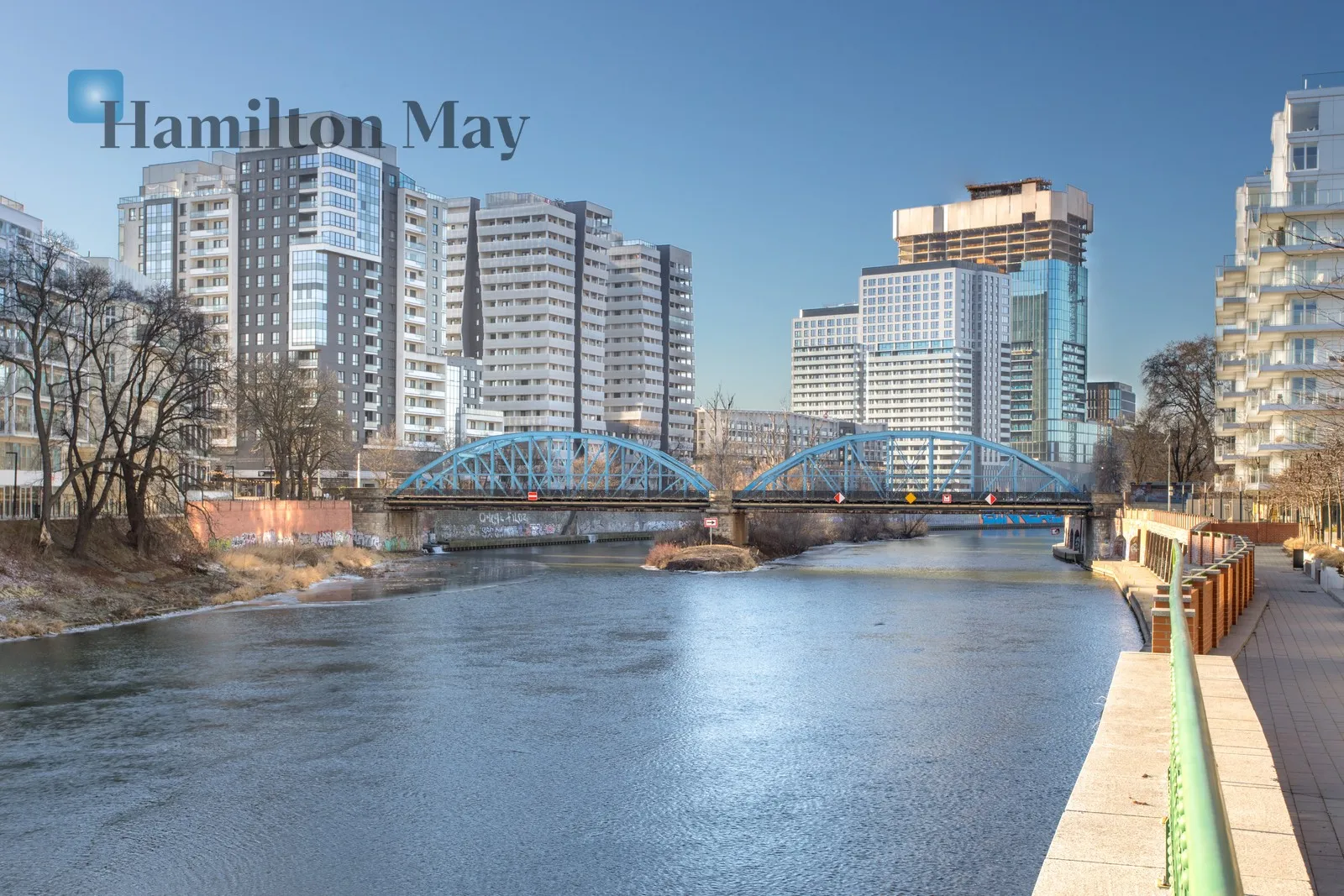 City: Wrocław Street: Generała Władysława Sikorskiego 15 Region: Stare Miasto Distance to centre: 0.91 km Level: 11 - slider