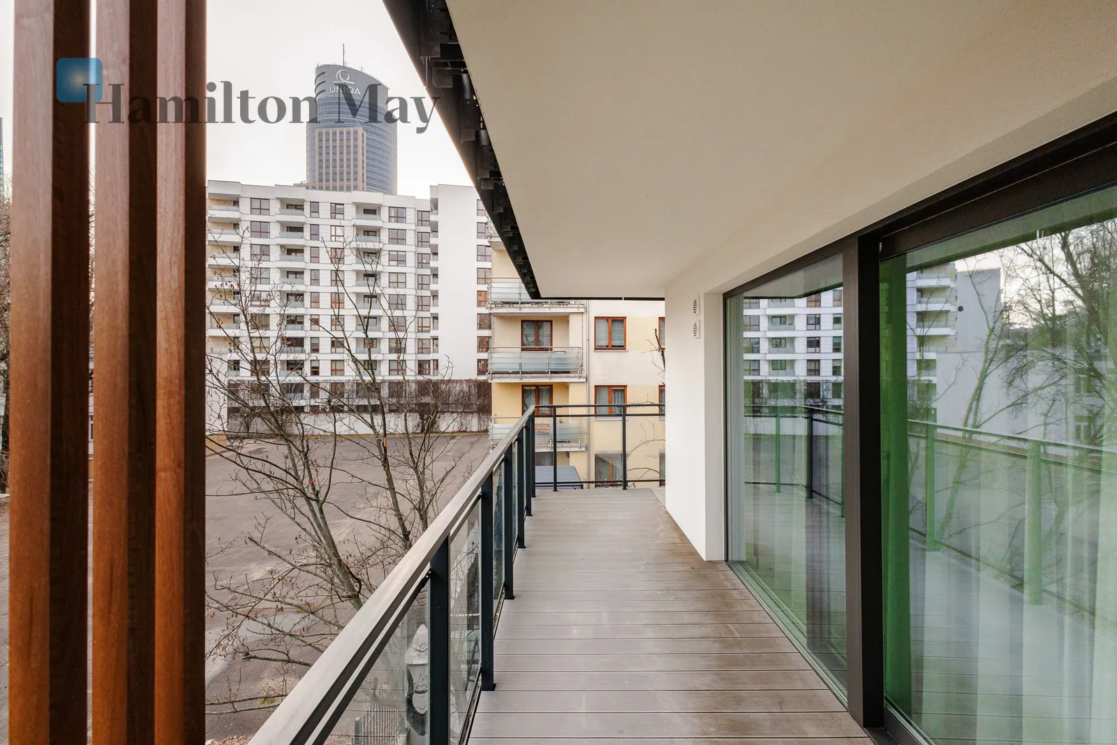 Сучасна квартира в самому серці Волі - slider