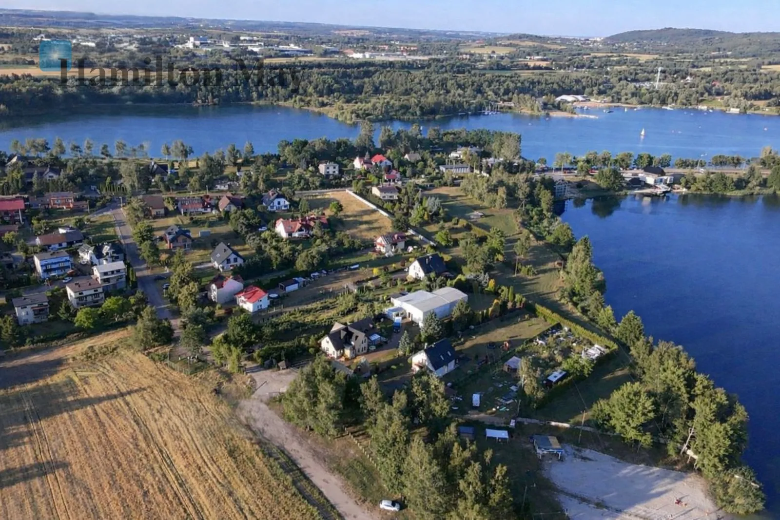 Modern semi-detached house 115 m2 with garage space, close to the lake in Budzyń - slider