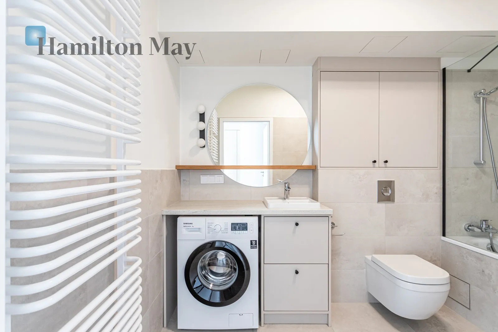 Studio | 39.71 m2 | Close to the Center | High floor in Unique Tower - slider