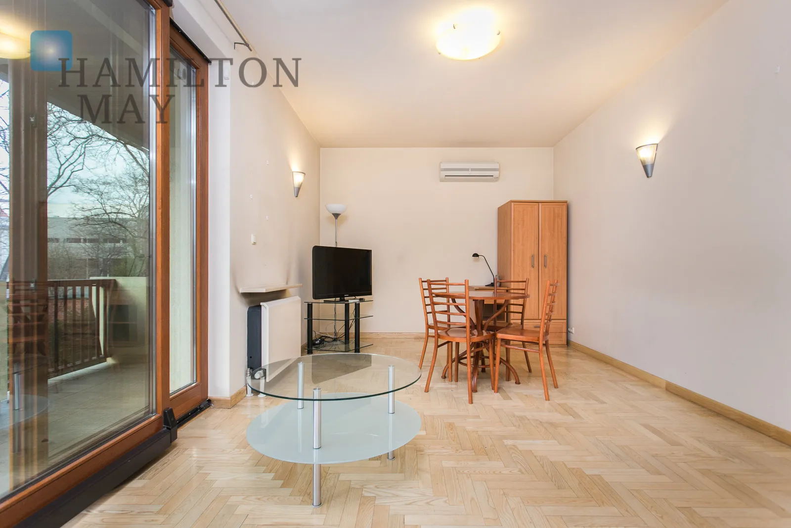 Wyjątkowe jasne mieszkanie z dużym tarasem i ochroną - slider