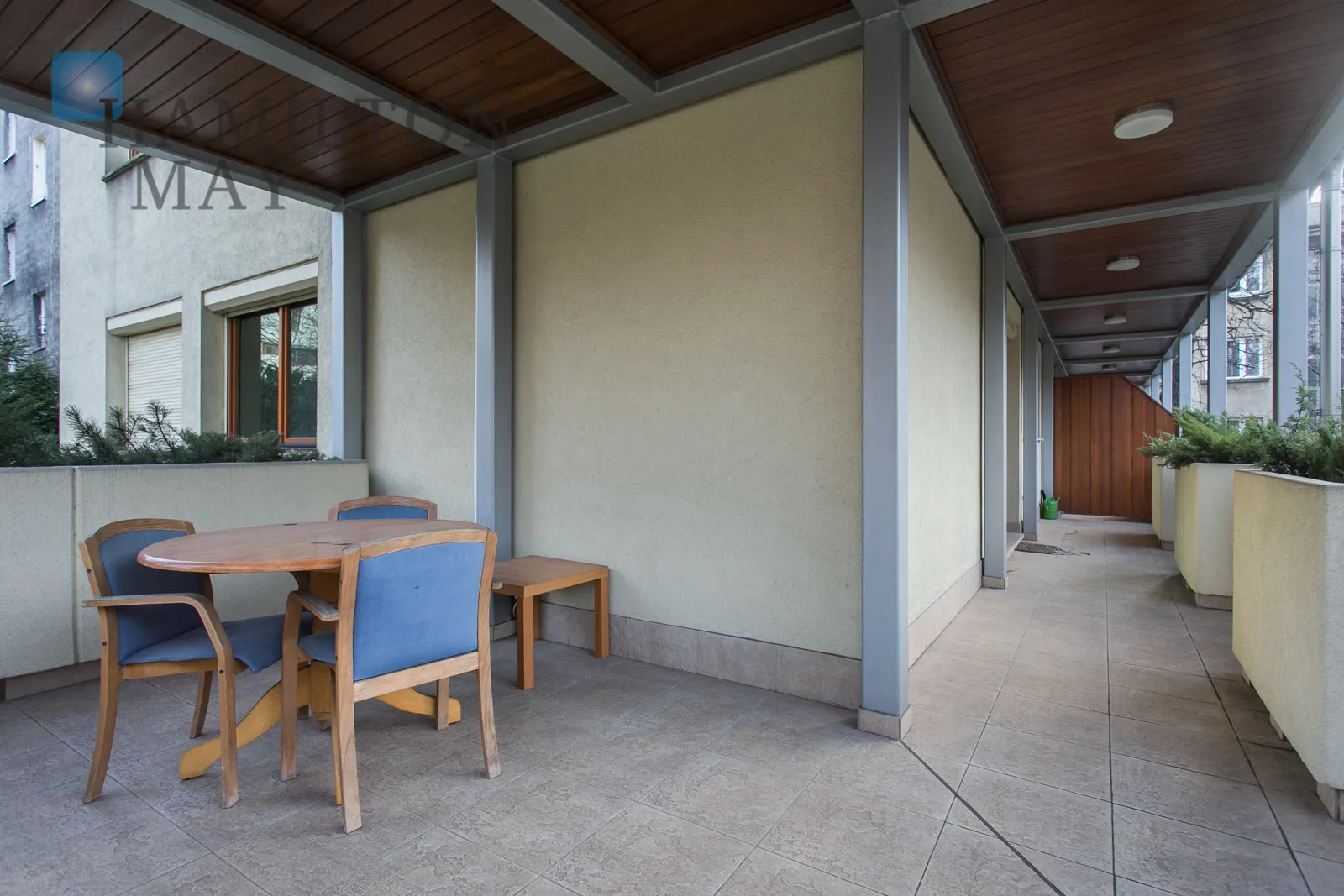 Wyjątkowe jasne mieszkanie z dużym tarasem i ochroną - slider