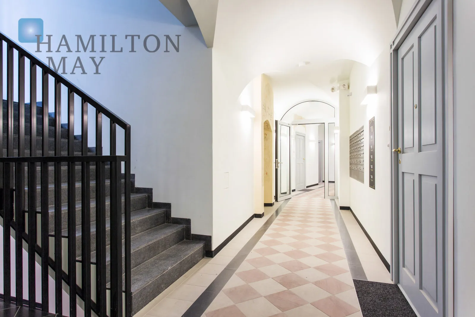 Здається в оренду абсолютно нова двокімнатна квартира з гаражем у престижному житловому комплексі Angel Wawel - slider