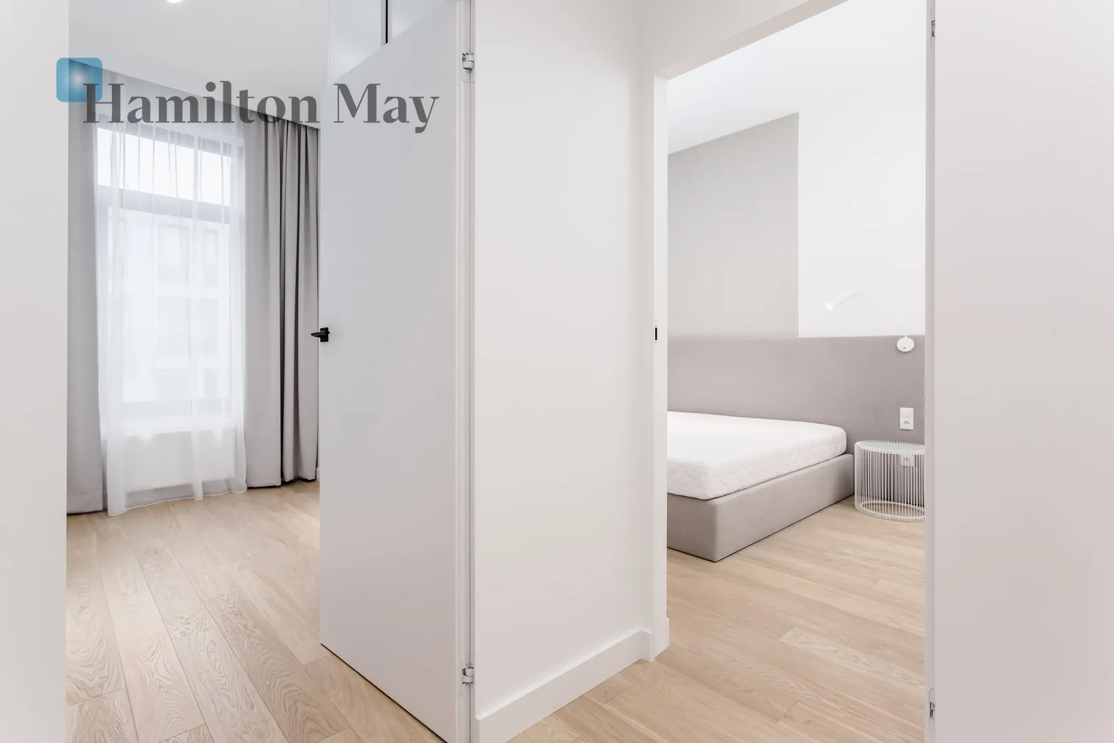 Level: 4 Price: 13665 PLN Bedrooms: 2 Bathrooms: 2 Size: 71m2 - slider