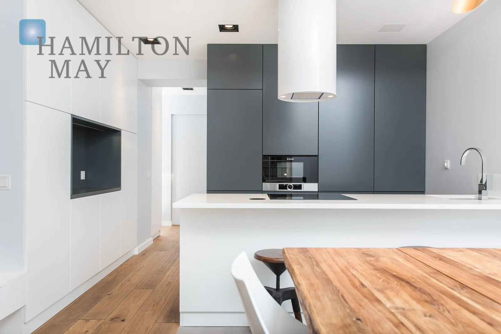 Здається в оренду абсолютно нова двокімнатна квартира з гаражем у престижному житловому комплексі Angel Wawel - slider